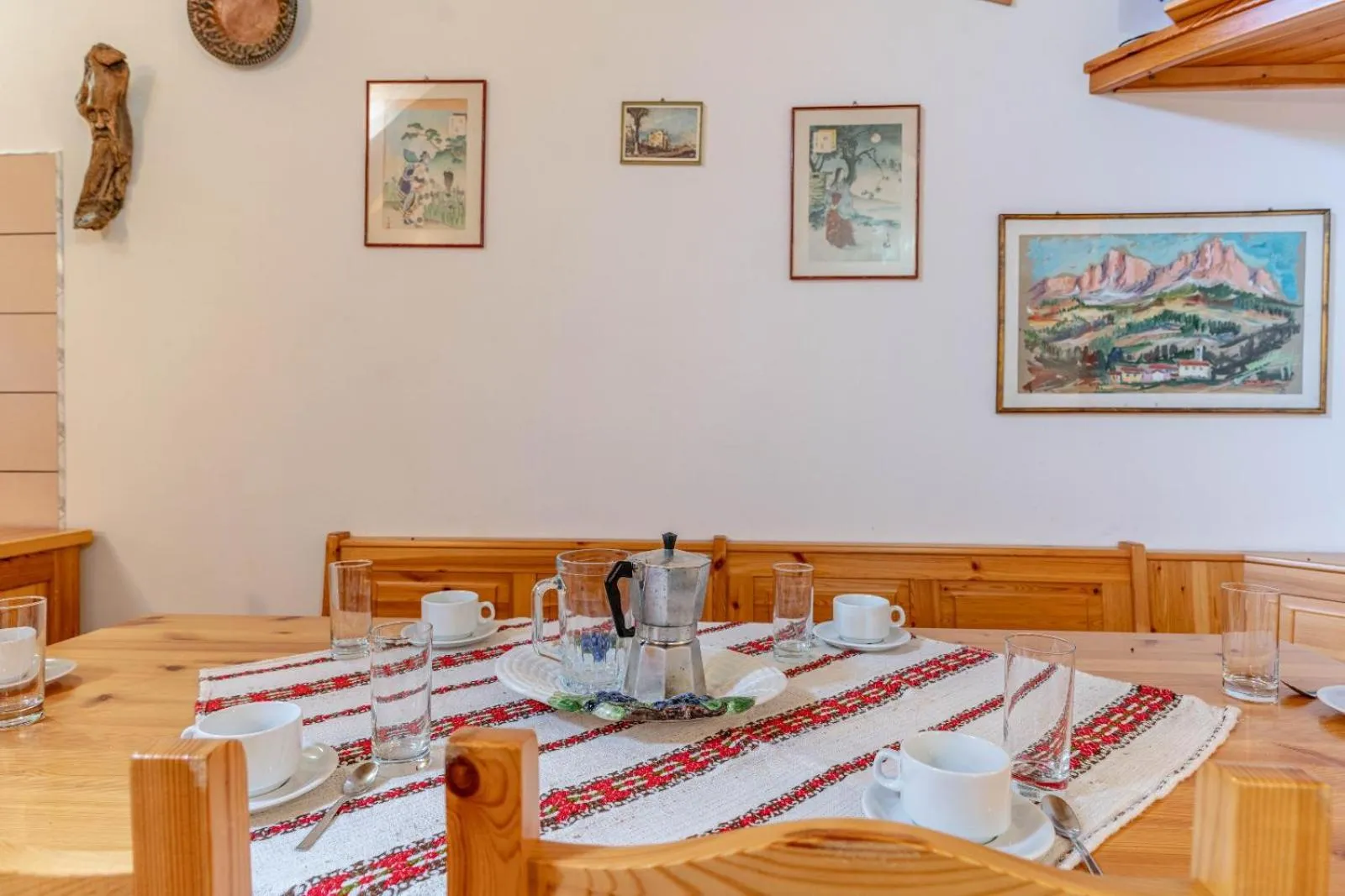 Dining area in Chalet Musiera