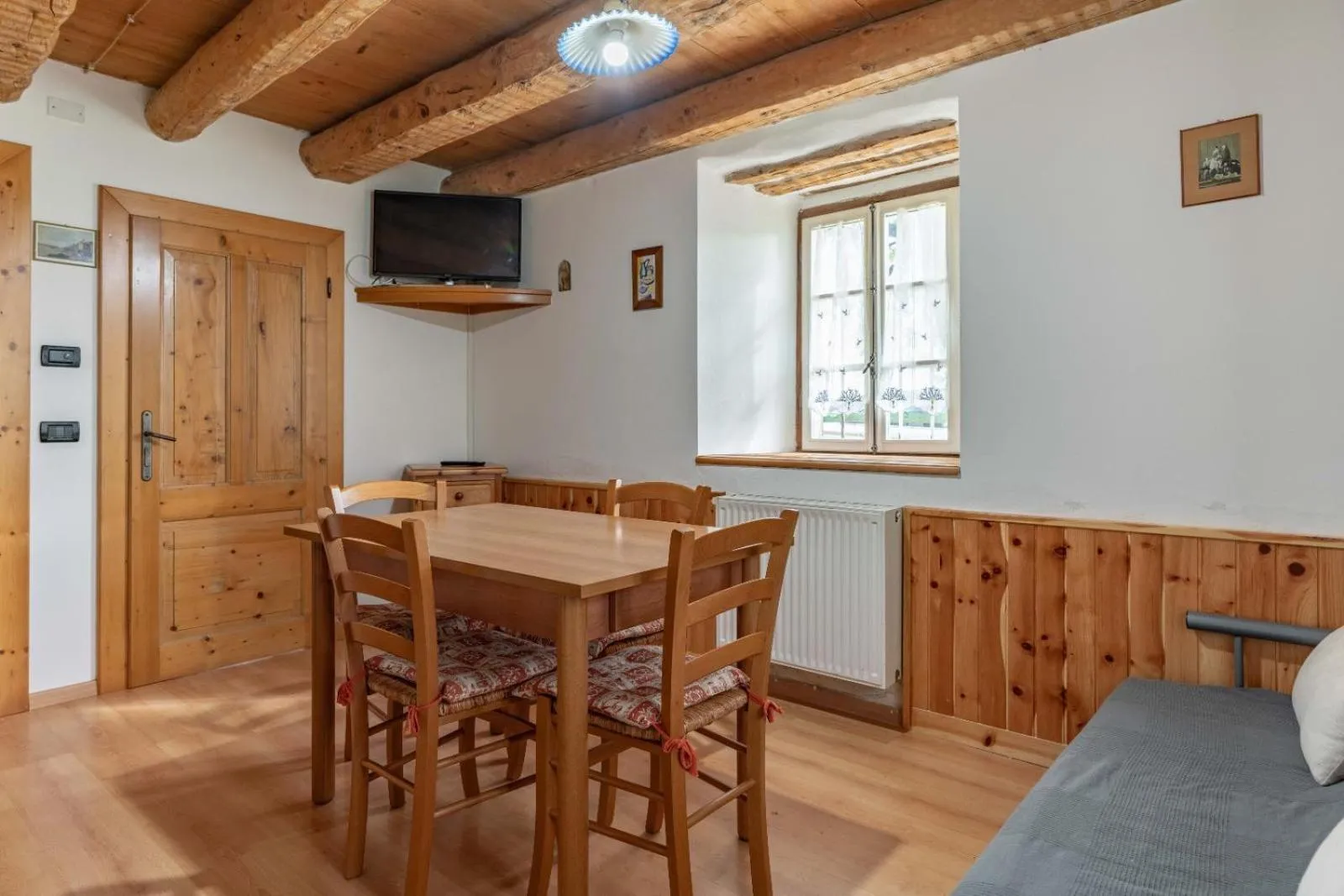 TV and multimedia in Chalet Musiera