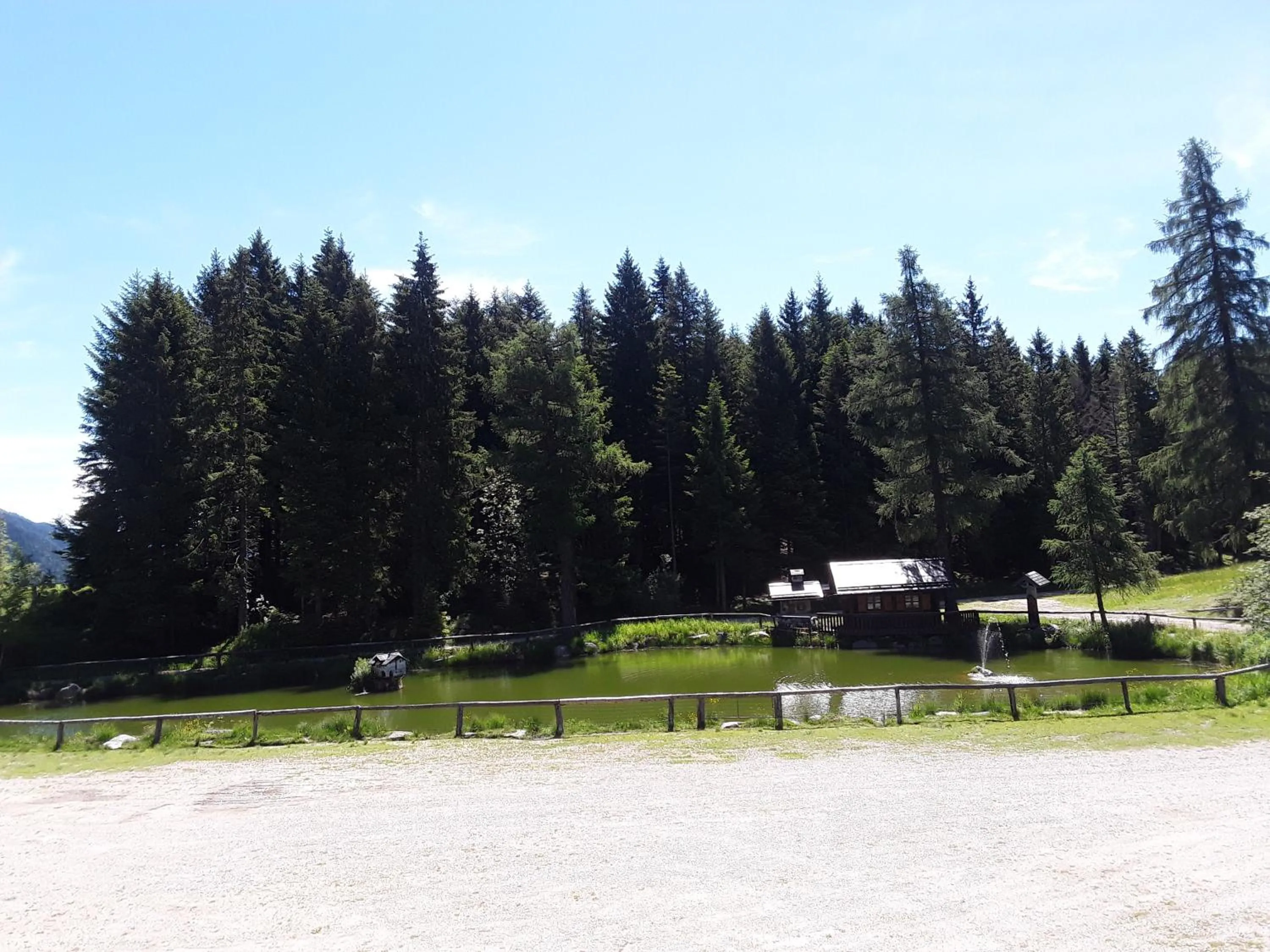 Fishing in Chalet Musiera