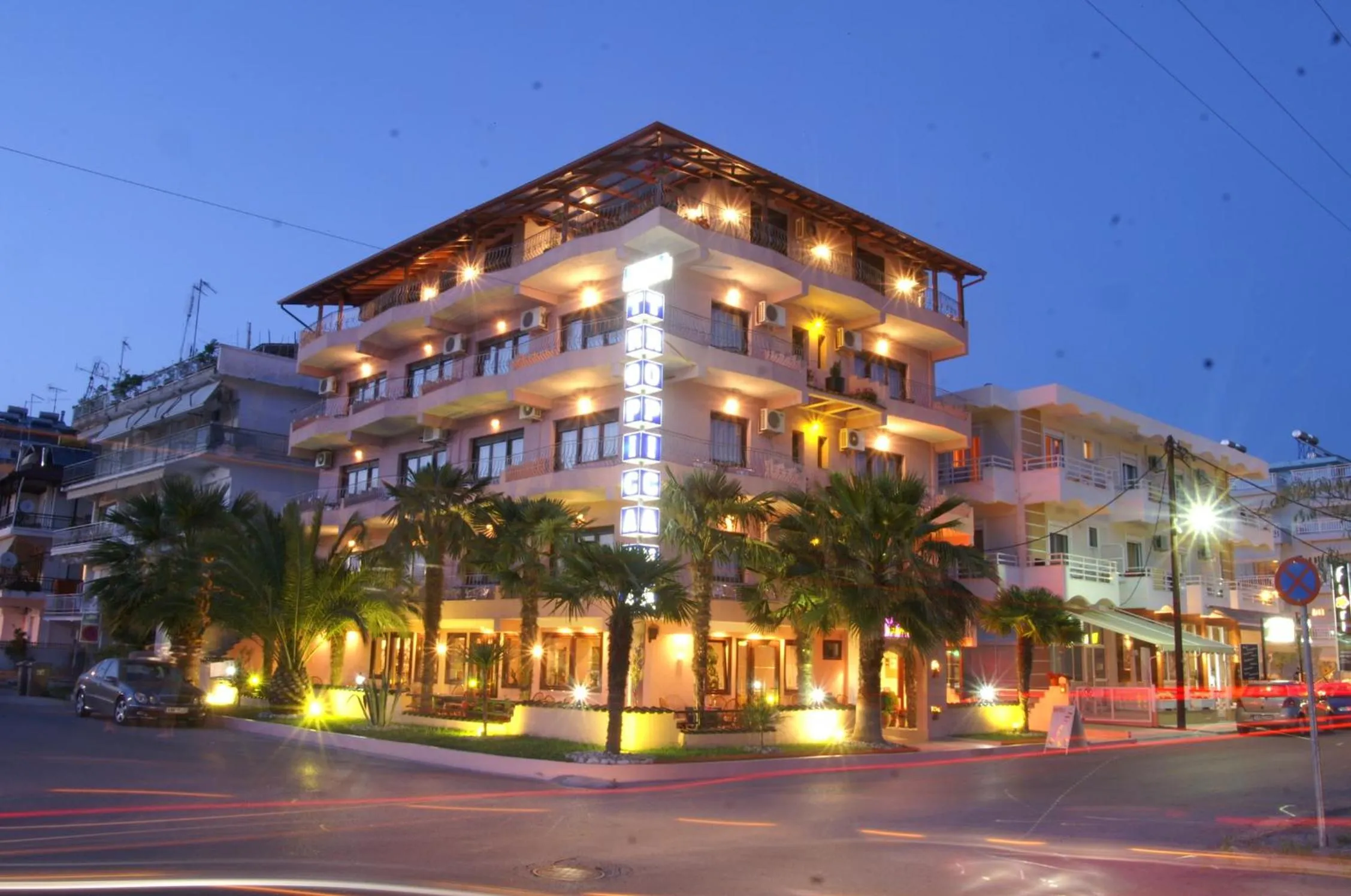 Facade/entrance in Tropicana