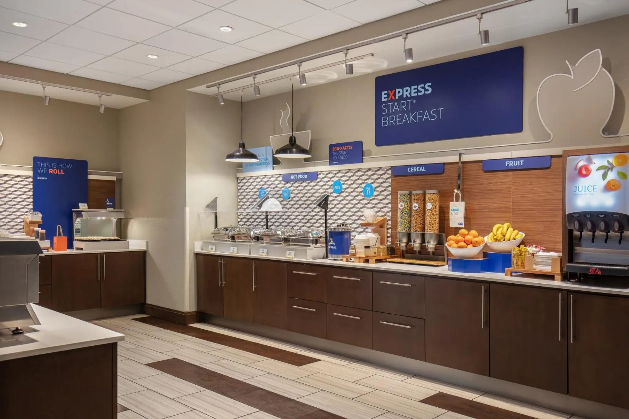 Breakfast in Holiday Inn Express & Suites - Dripping Springs - Austin Area by IHG