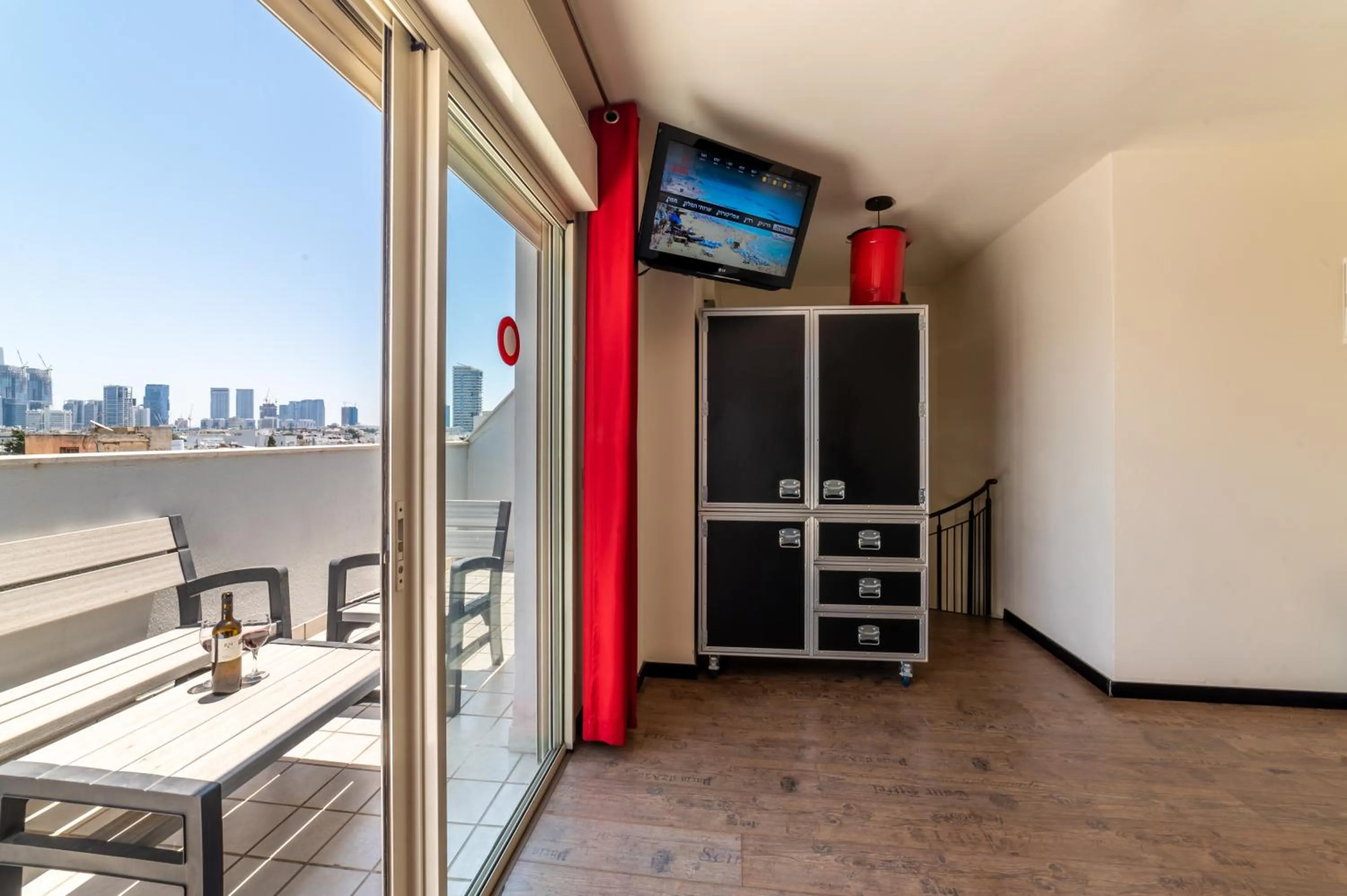 Balcony/Terrace in Ben Yehuda Apartments