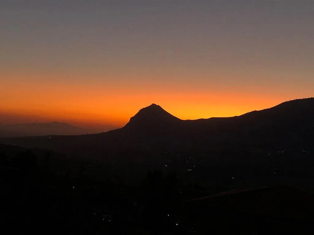 Sunset in Kairos B&B