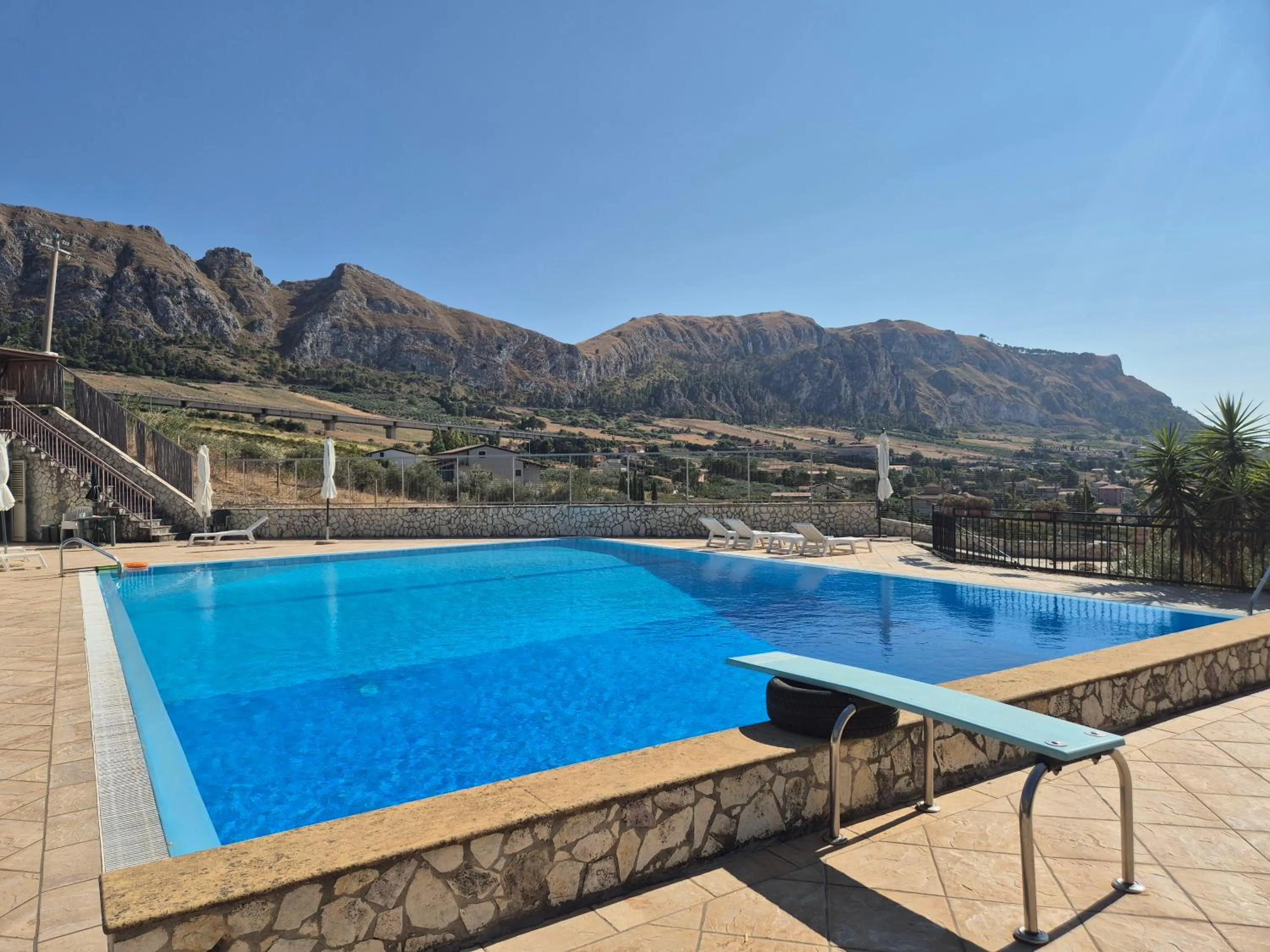 Mountain view in Kairos B&B