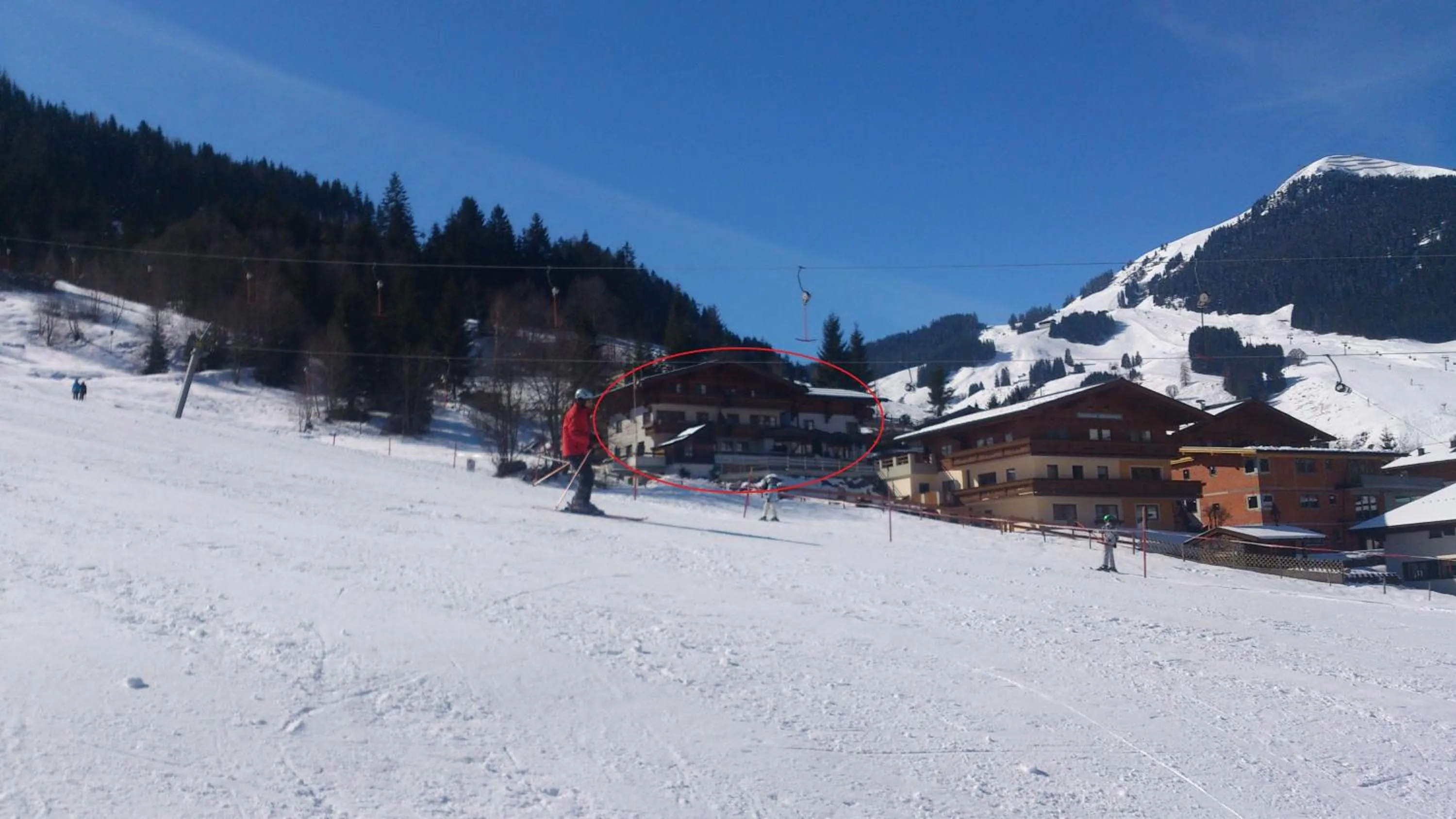 Property building in Appartementhotel Hechenberg