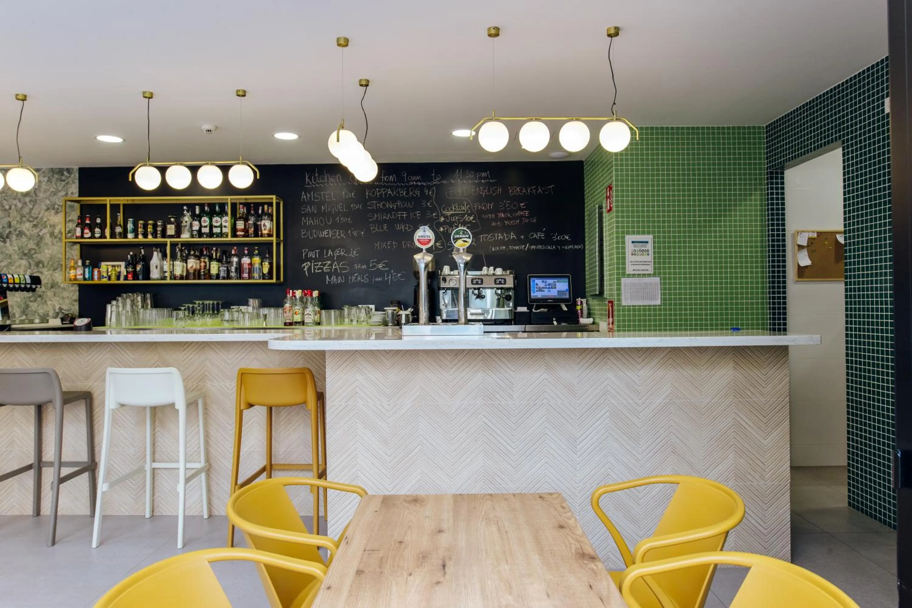 Apartamentos Palm Court