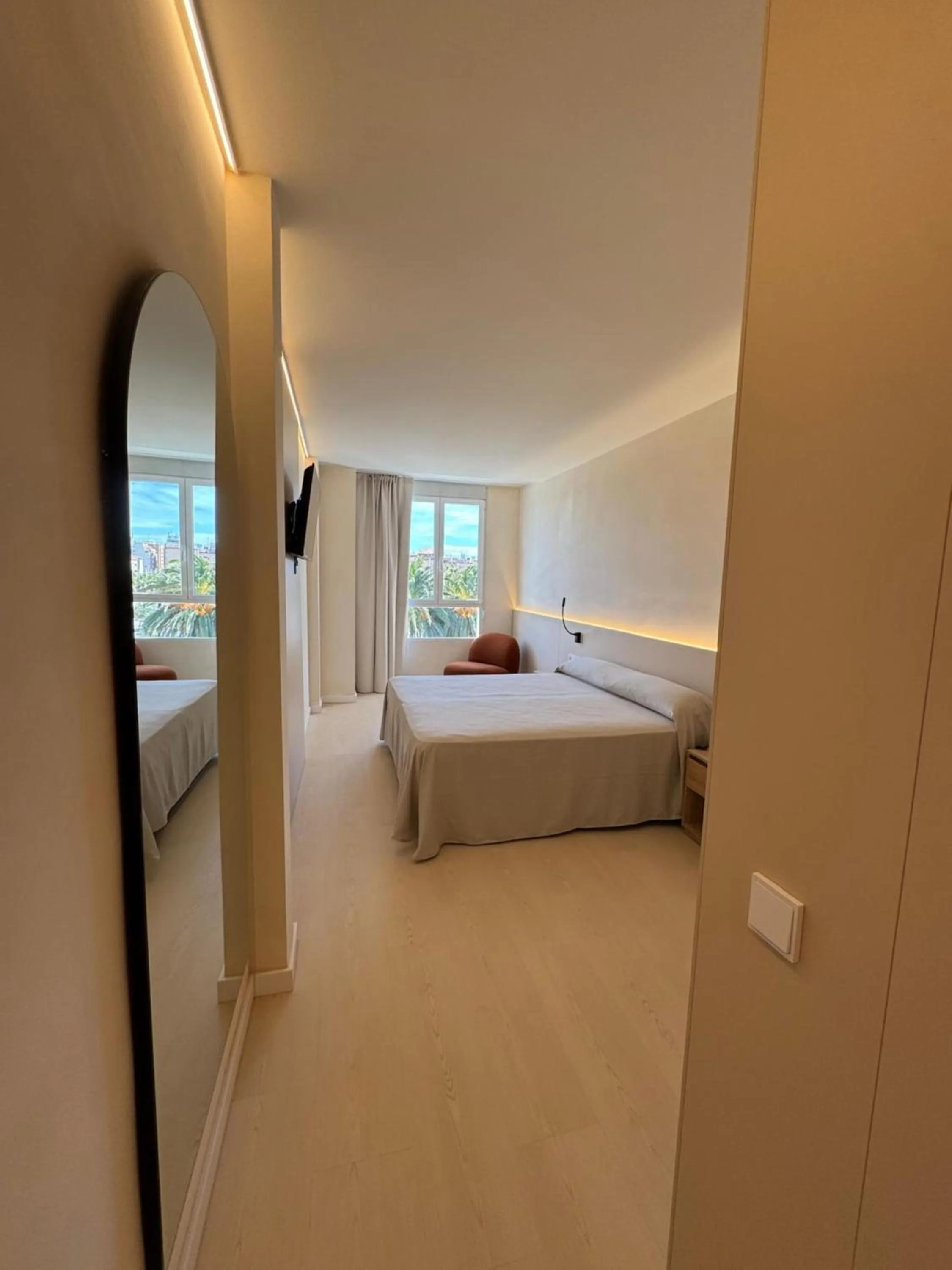 Photo of the whole room, Bed in El Globo