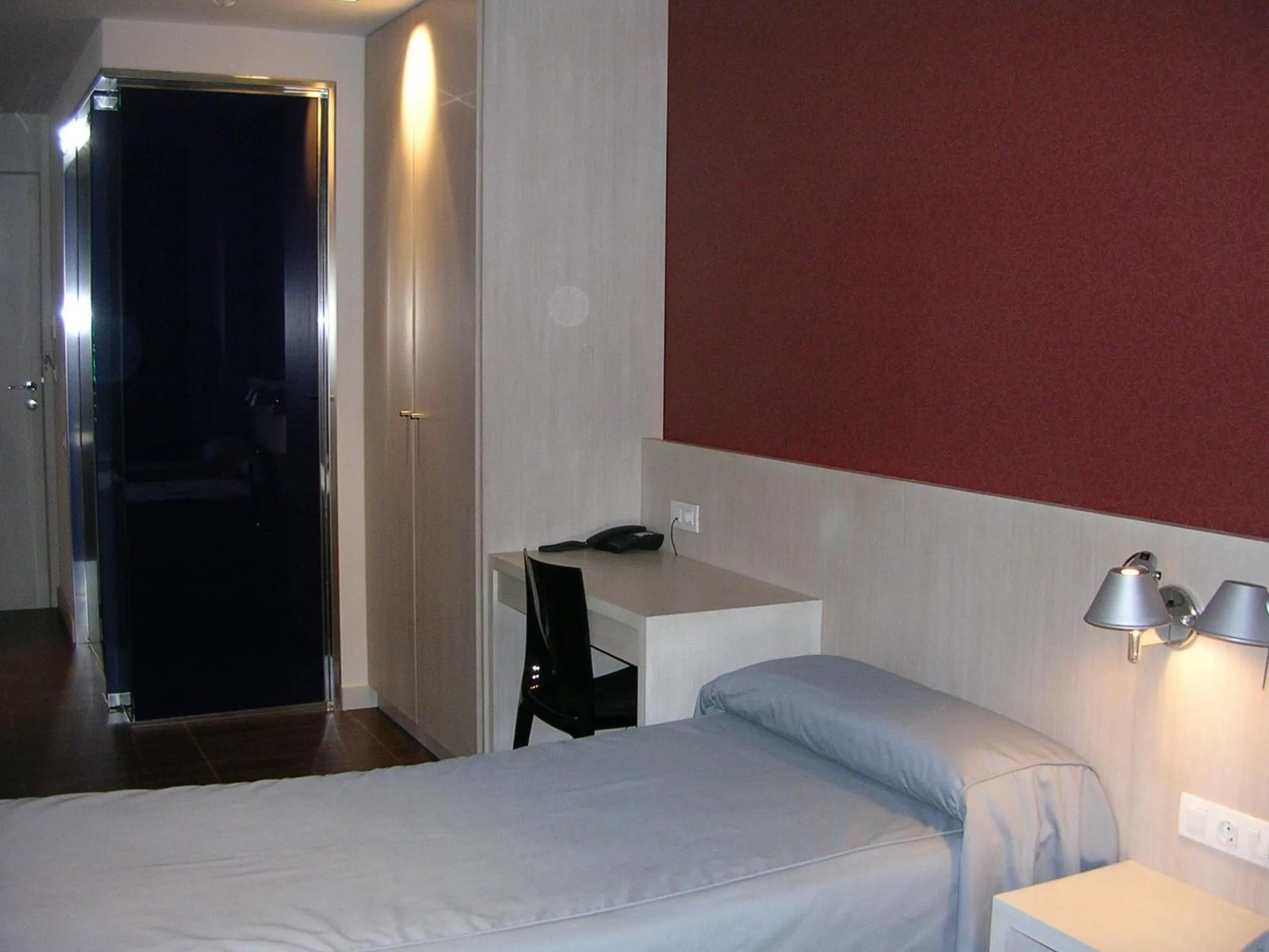 Photo of the whole room, Bed in El Globo