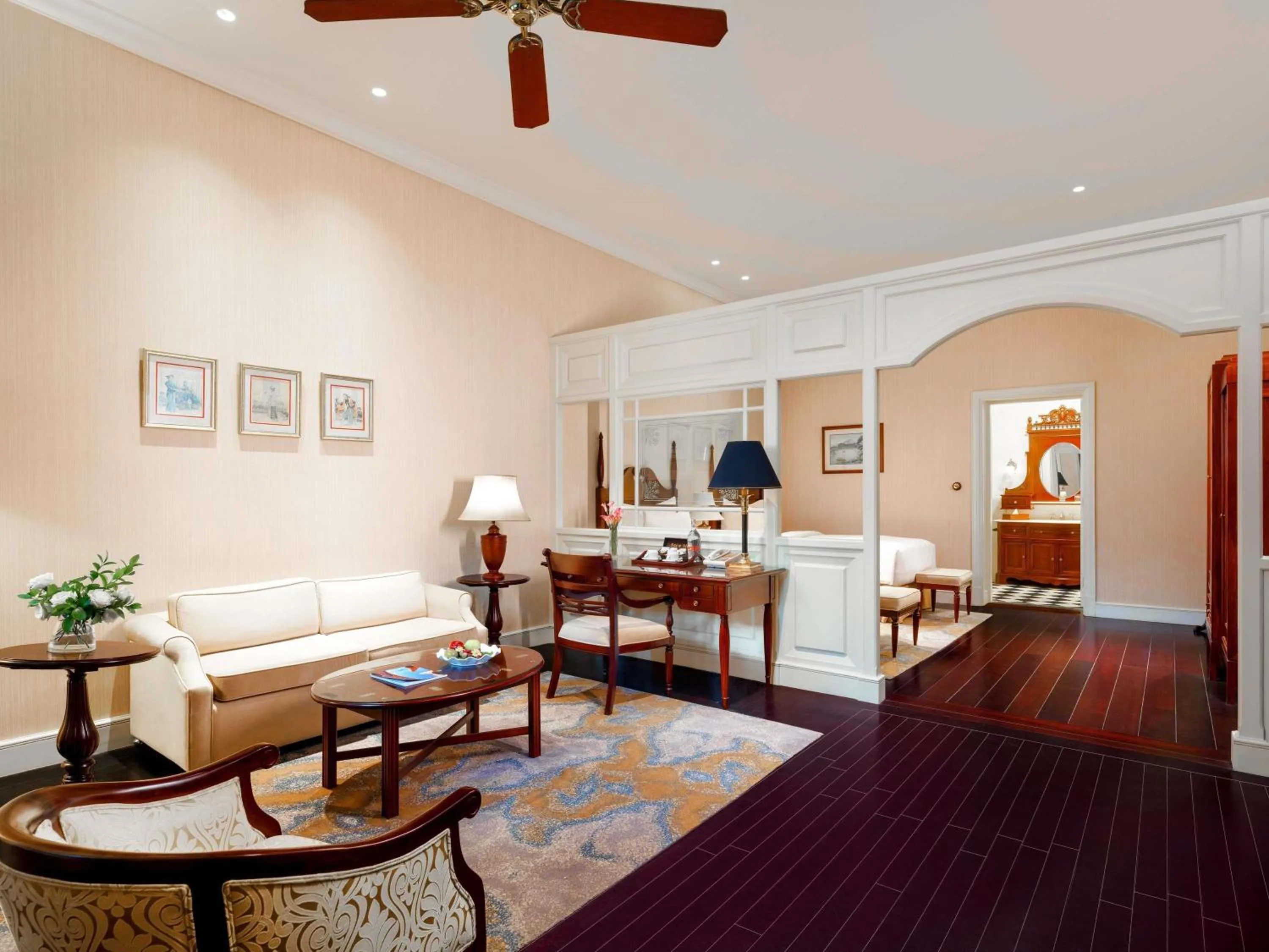 Bedroom in Hotel Majapahit Surabaya MGallery