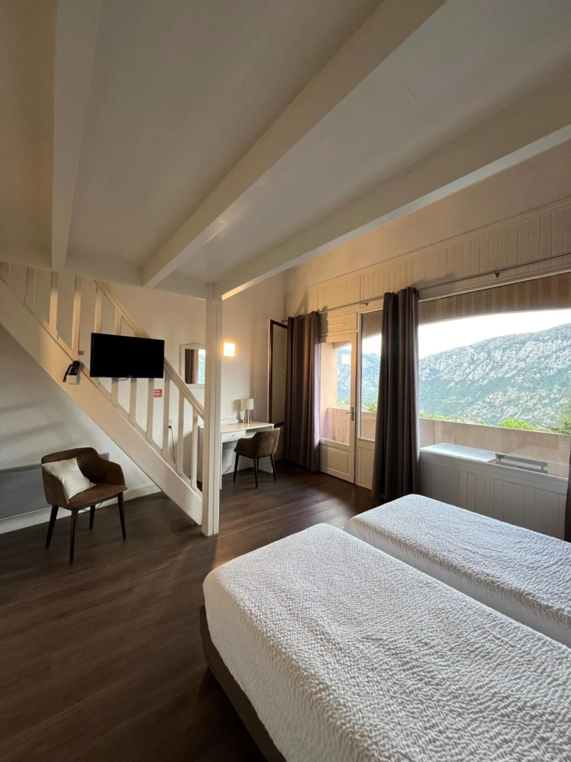 Bed in ULVF Le Domaine de l'Olivaie