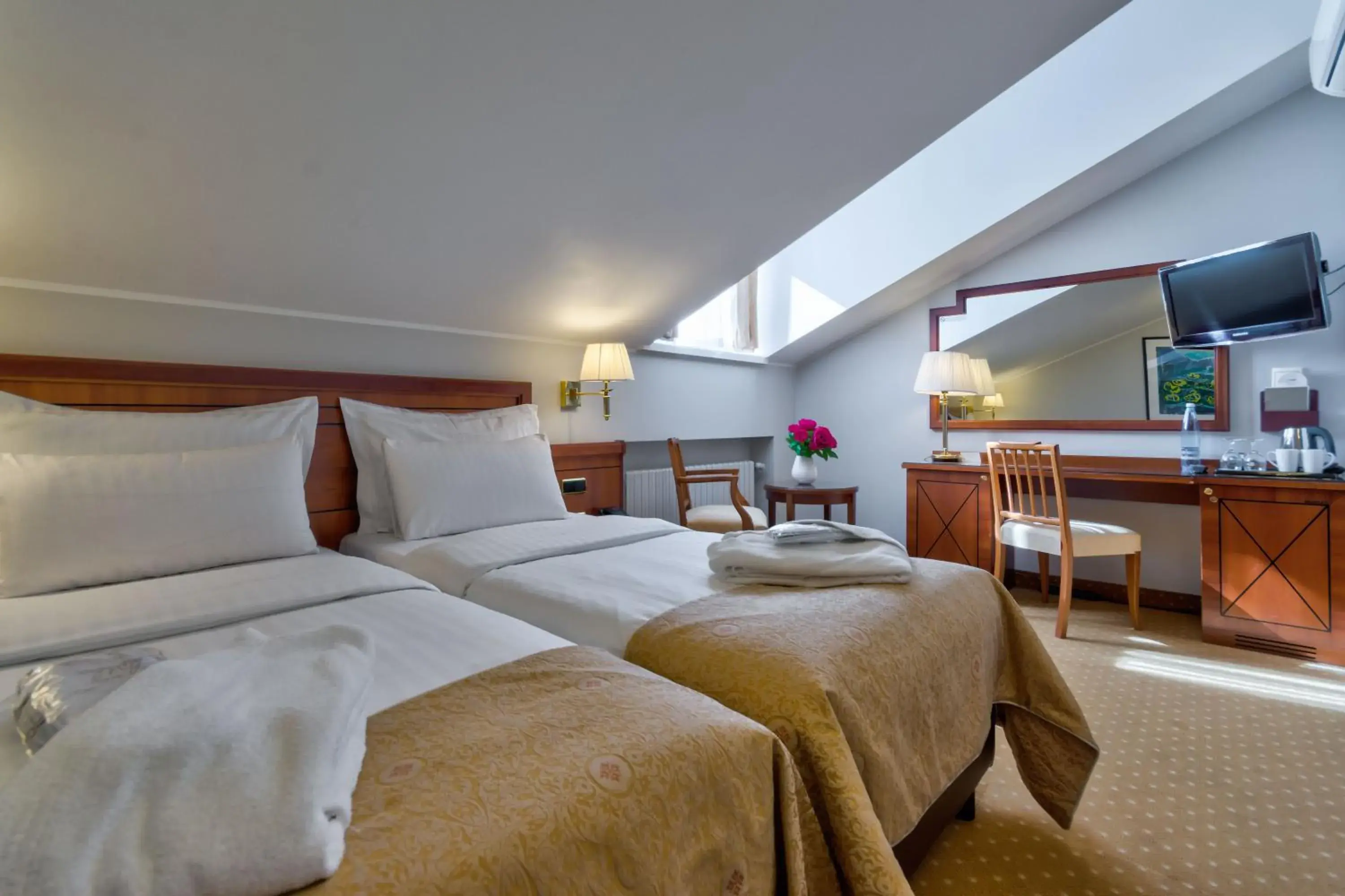 Superior Twin Room in My City Hotel Superior Twin Room in My City Hotel