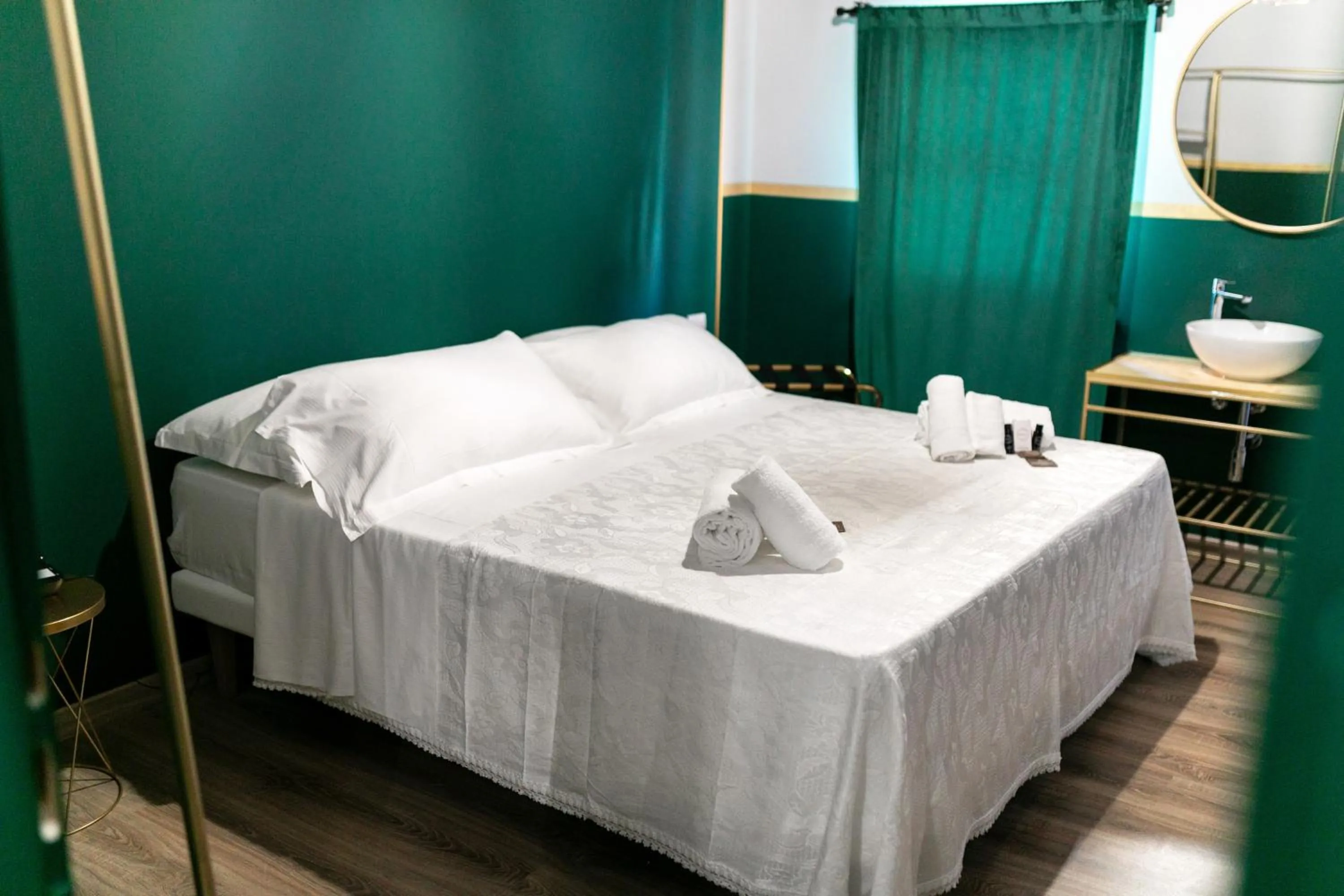 Photo of the whole room, Bed in Hotel Sorriso