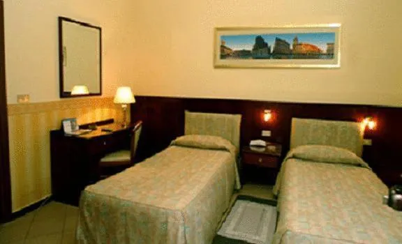 Photo of the whole room in Hotel Olimpic