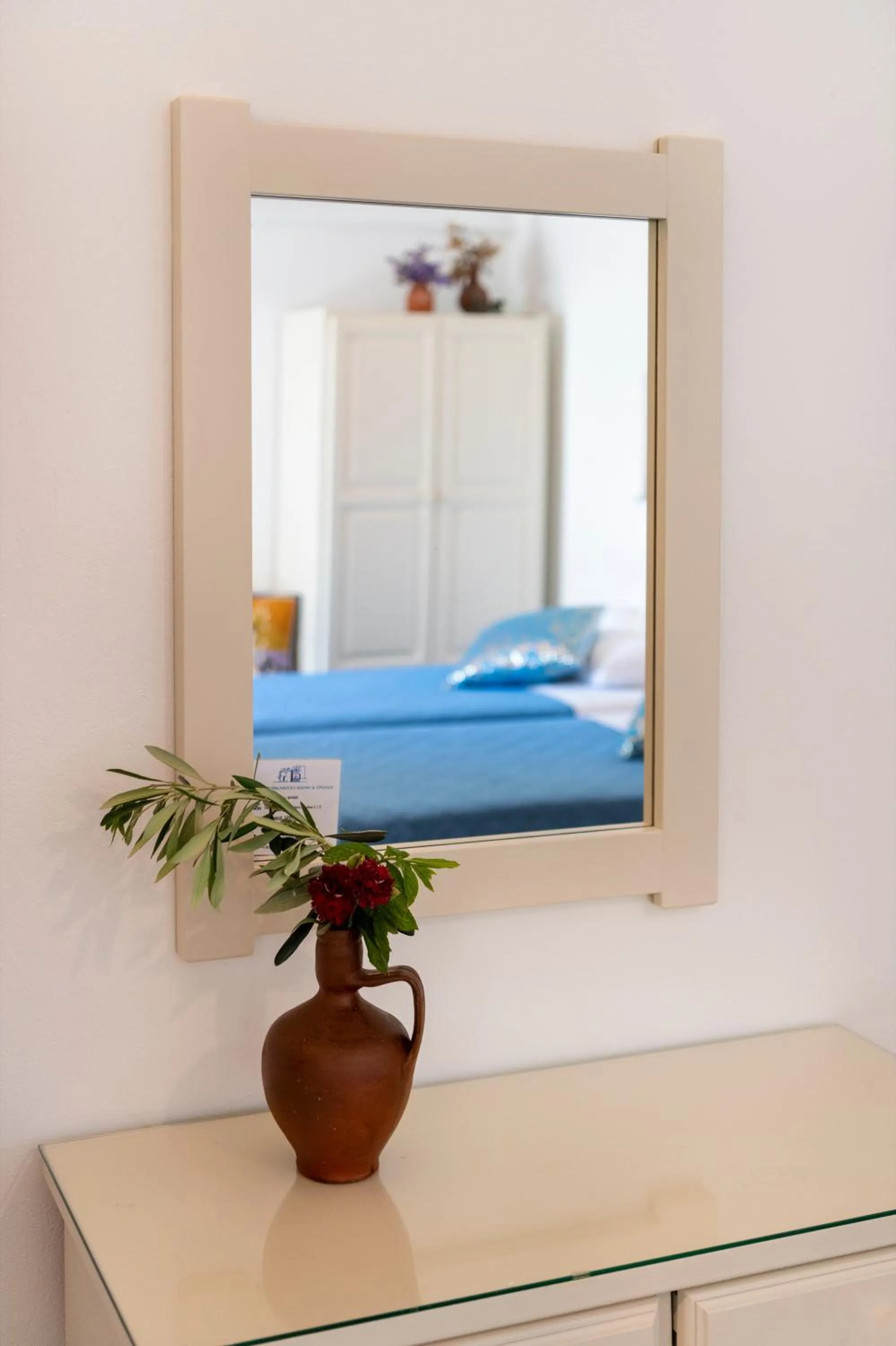 Bed in Margarita Studios