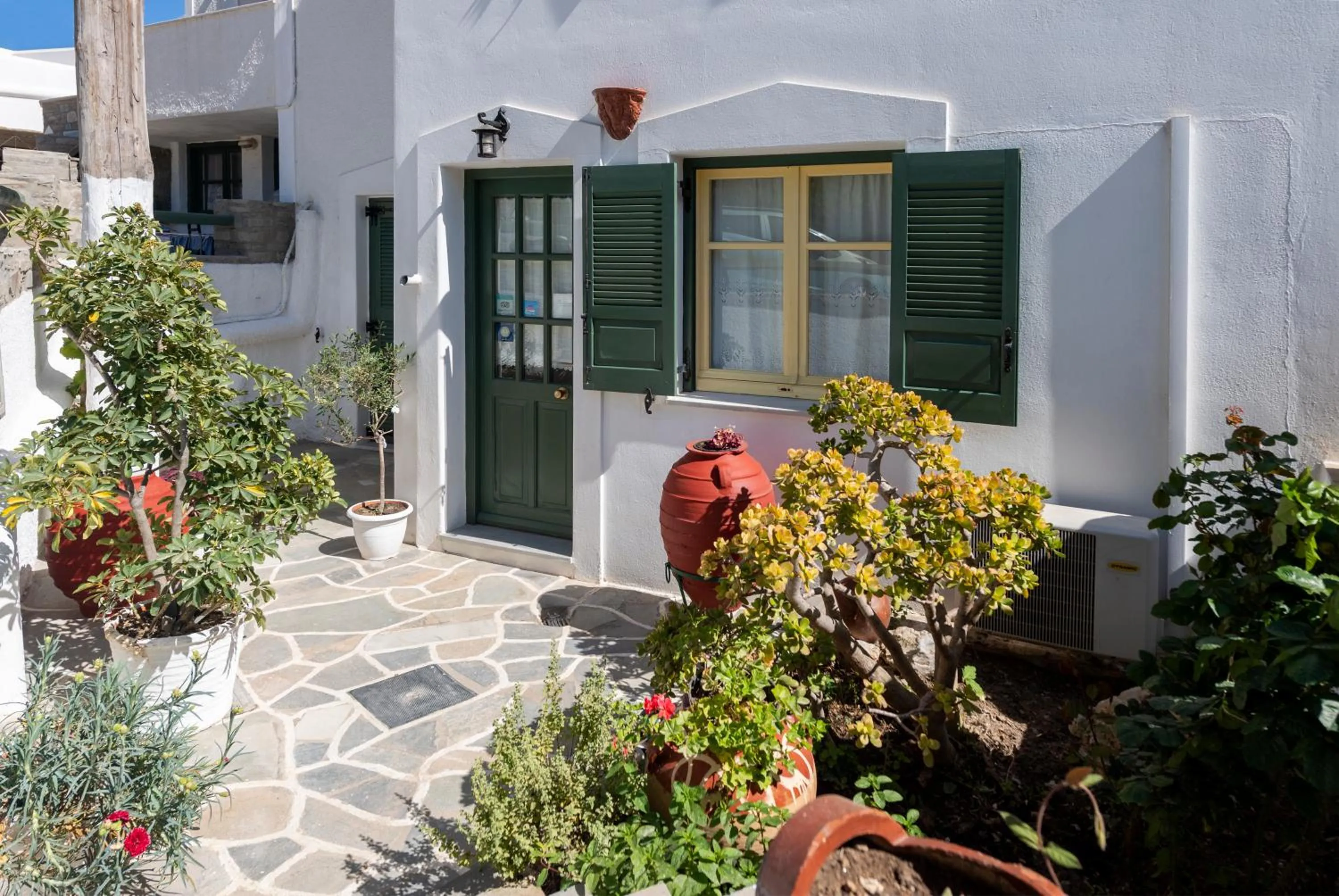 Property building in Margarita Studios