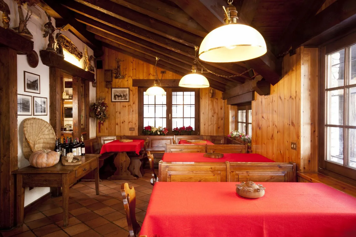 Restaurant/places to eat in Hotel Ristoro Vagneur