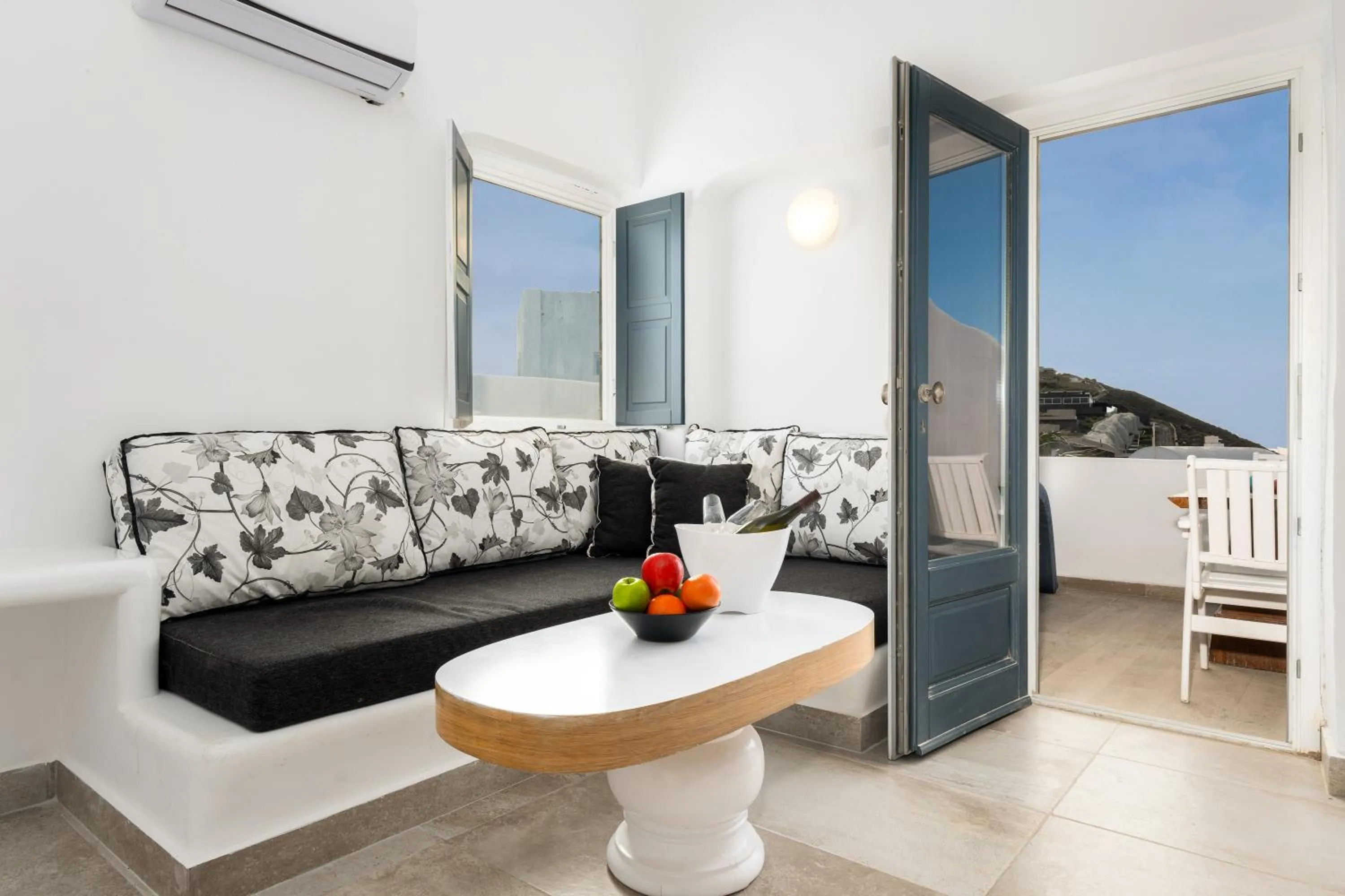 Living room in Amaze Suites