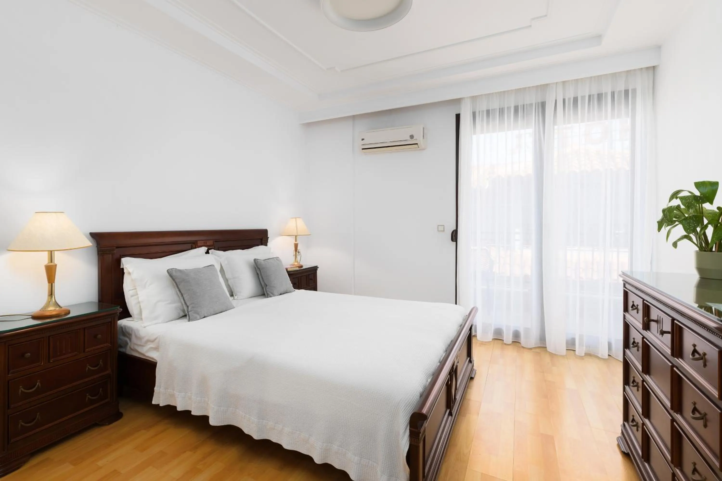 Property building, Bed in Kymata Hotel