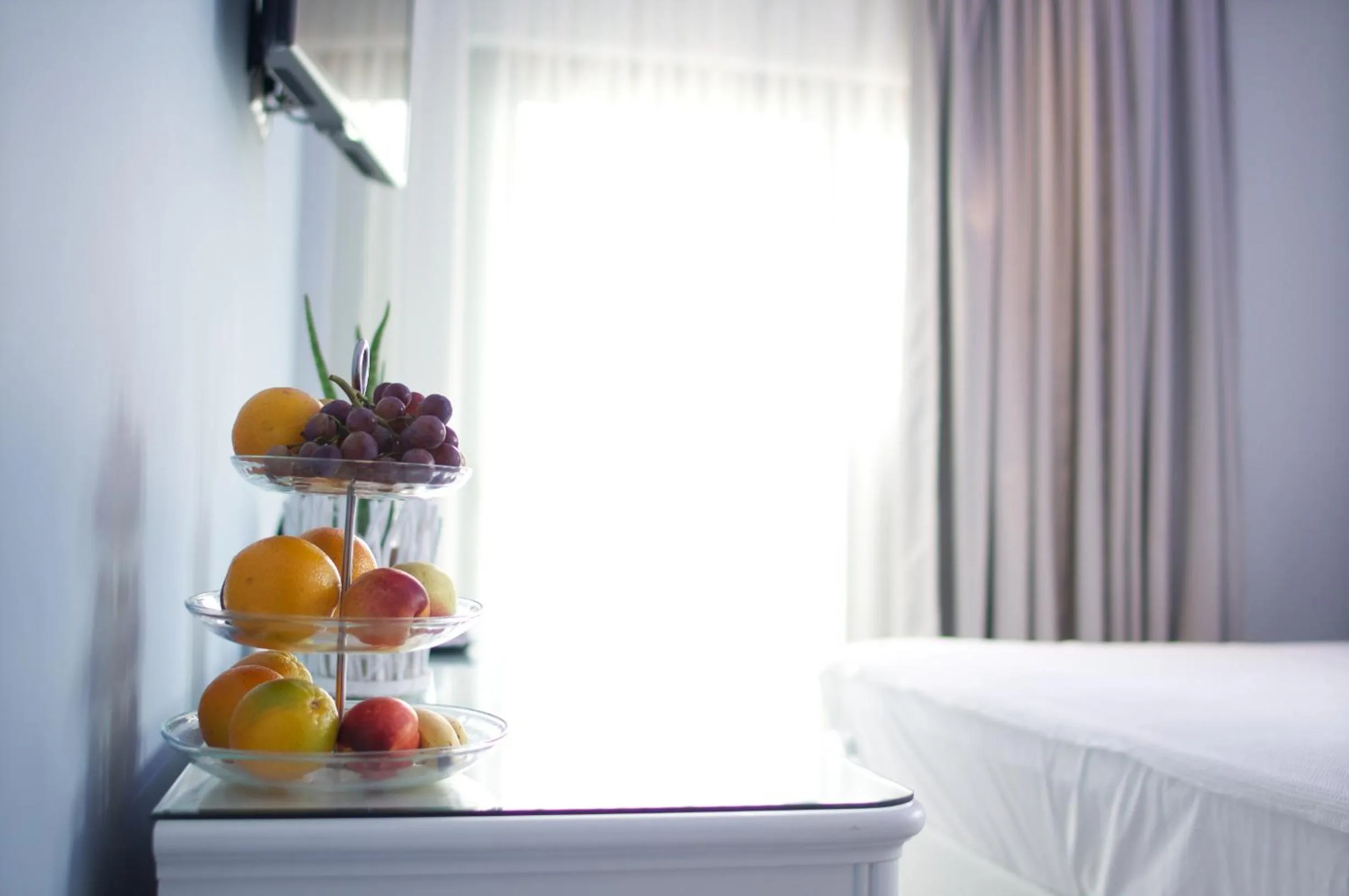 Coffee/tea facilities, Bed in Kymata Hotel