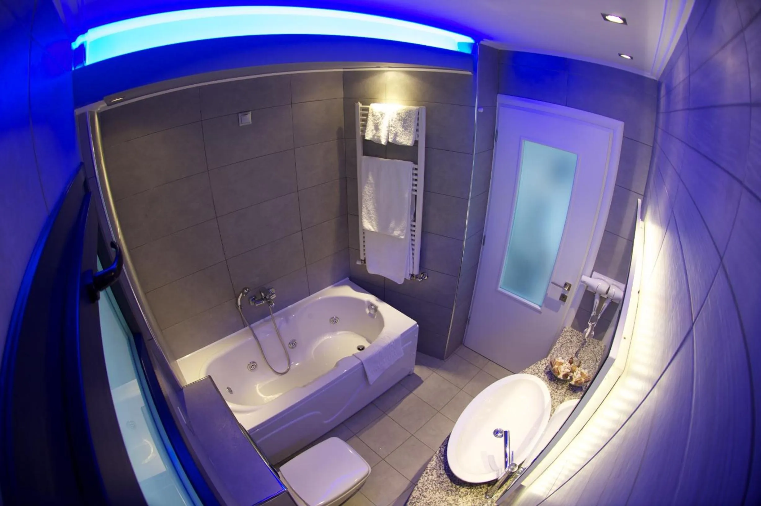 Toilet in Kymata Hotel