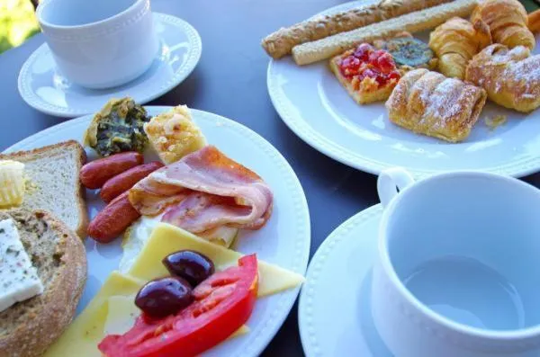 Food and drinks in Kymata Hotel