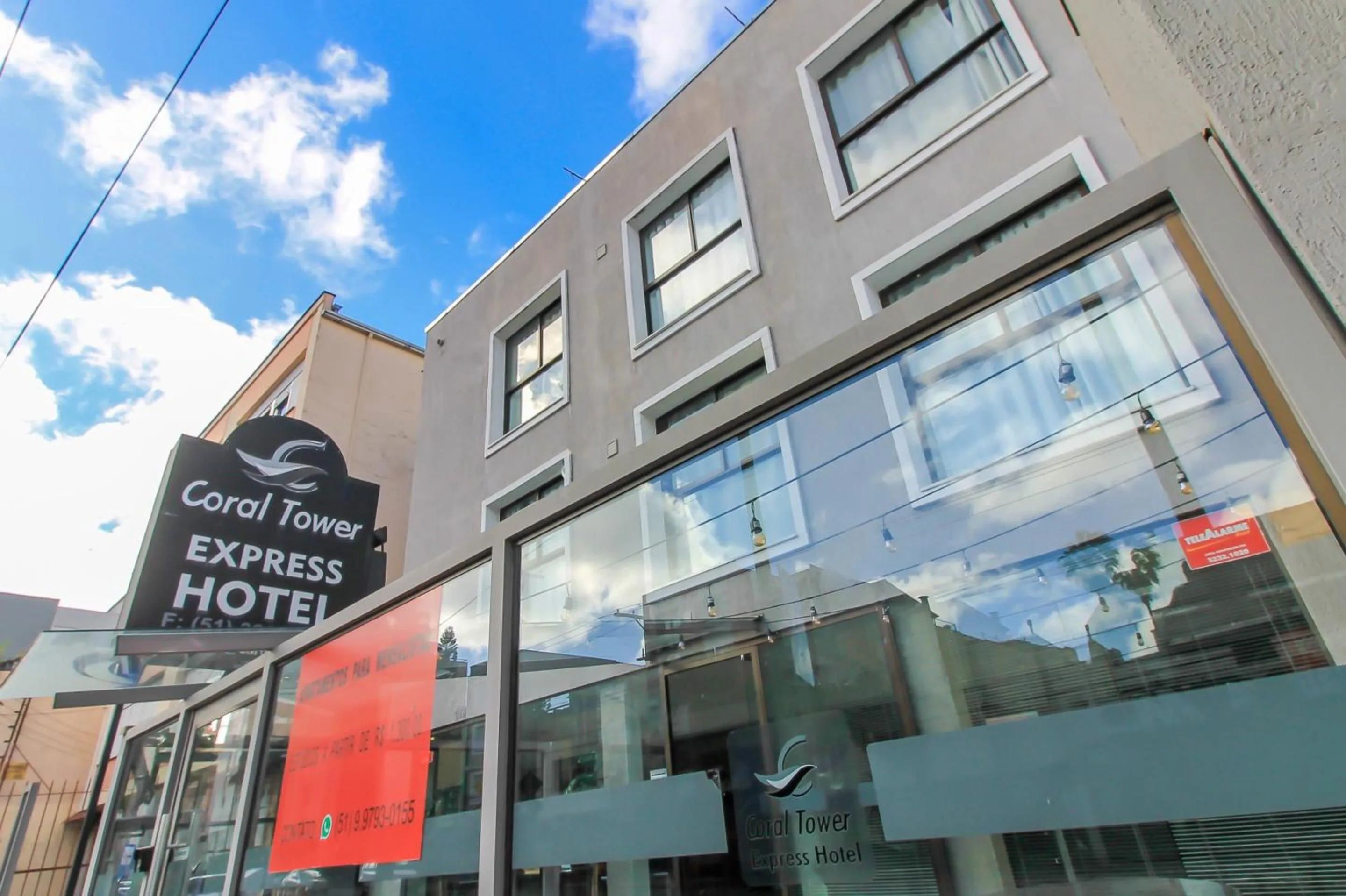 Property building in Coral Express, próximo a Hospital Mae de Deus, IPIRANGA Instituto de Cardiologia