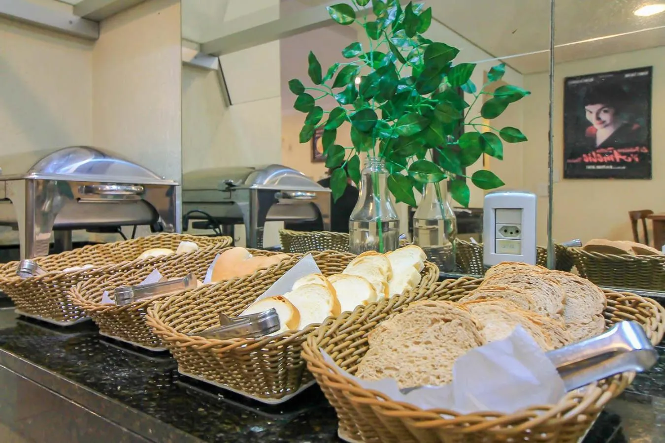 Food in Coral Express, próximo a Hospital Mae de Deus, IPIRANGA Instituto de Cardiologia