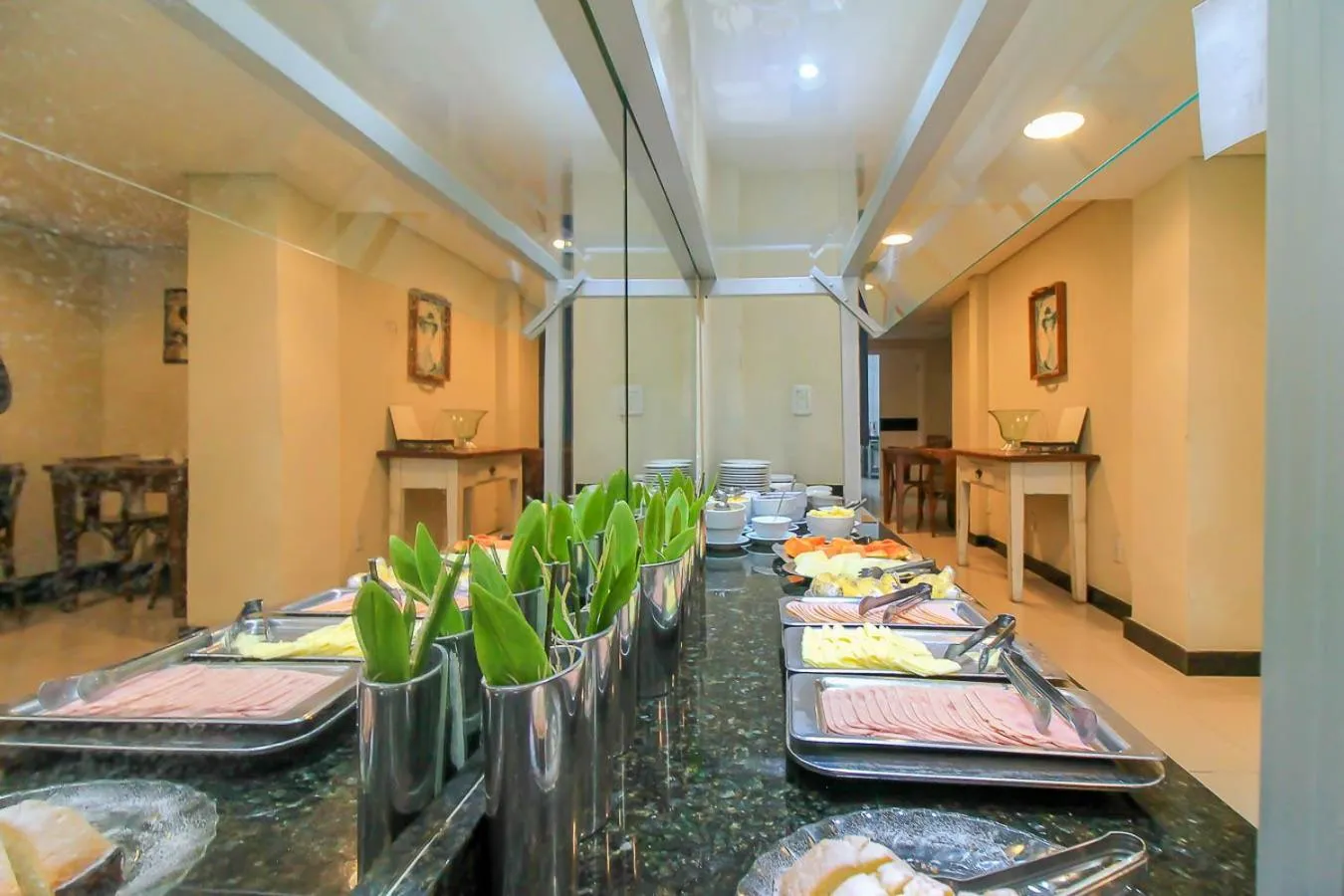 Food in Coral Express, próximo a Hospital Mae de Deus, IPIRANGA Instituto de Cardiologia