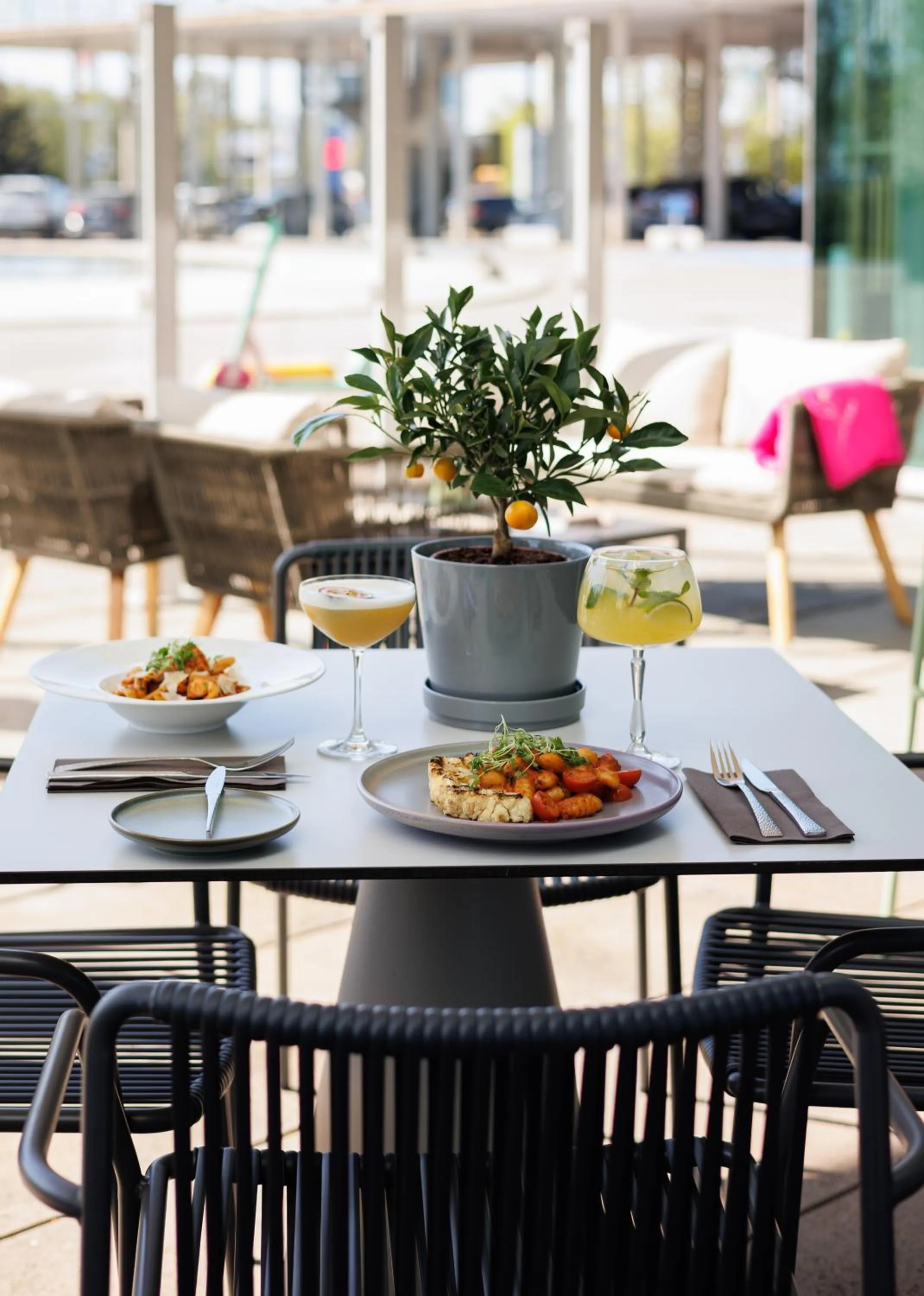 Restaurant/places to eat in Mercure Tallinn