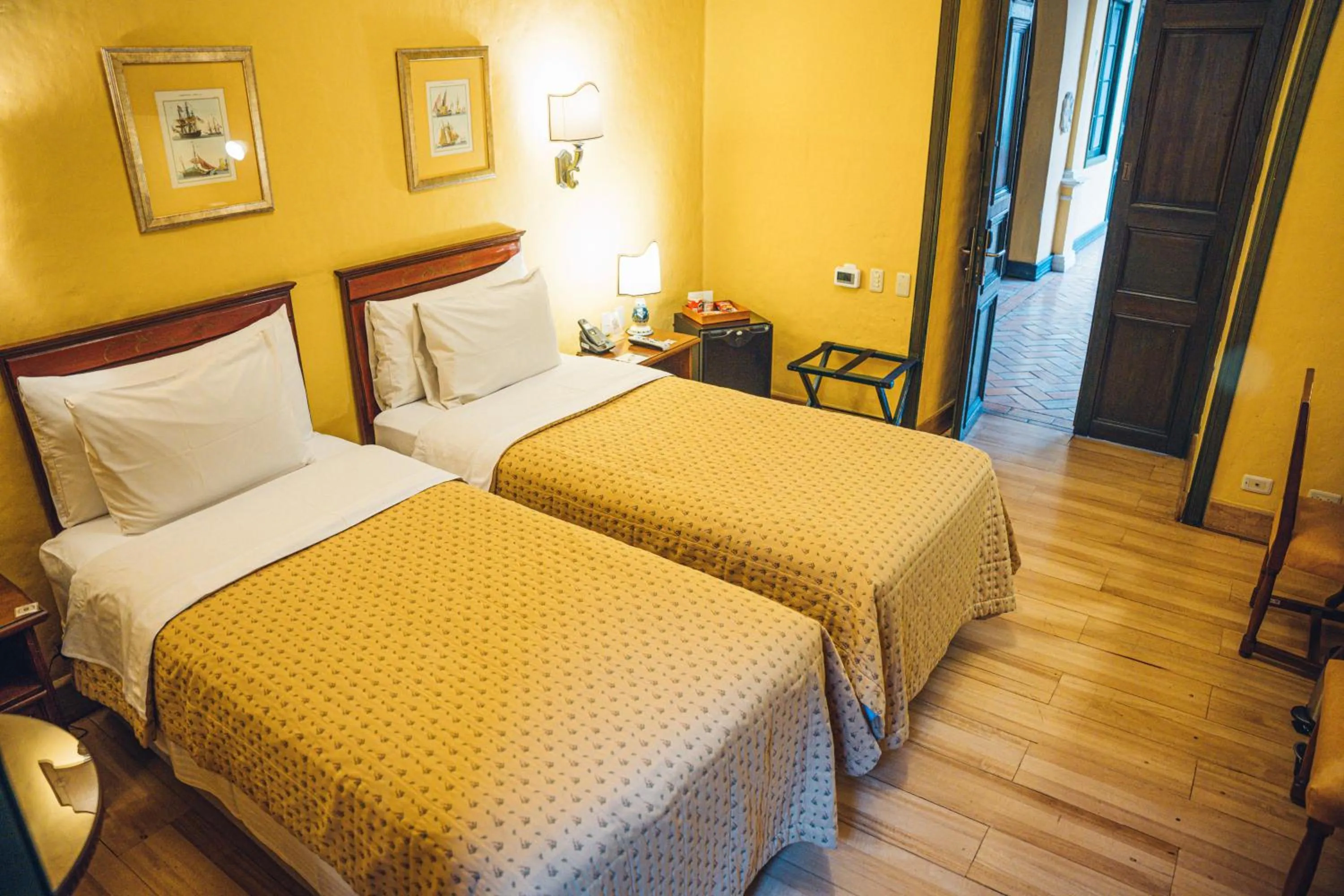 Bedroom, Bed in Hotel De La Opera