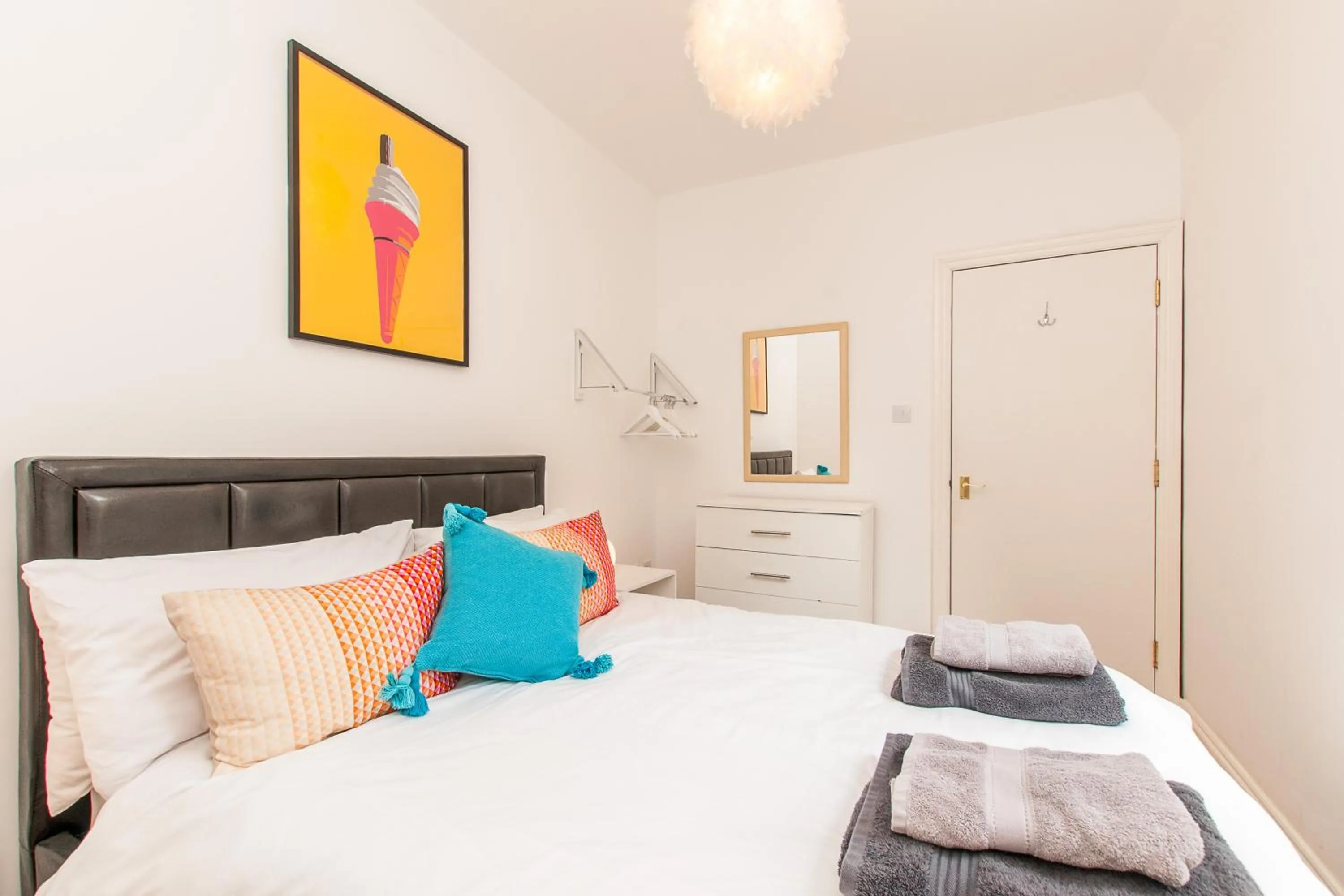 Bedroom, Bed in Sea View Sanctuary Apartment!