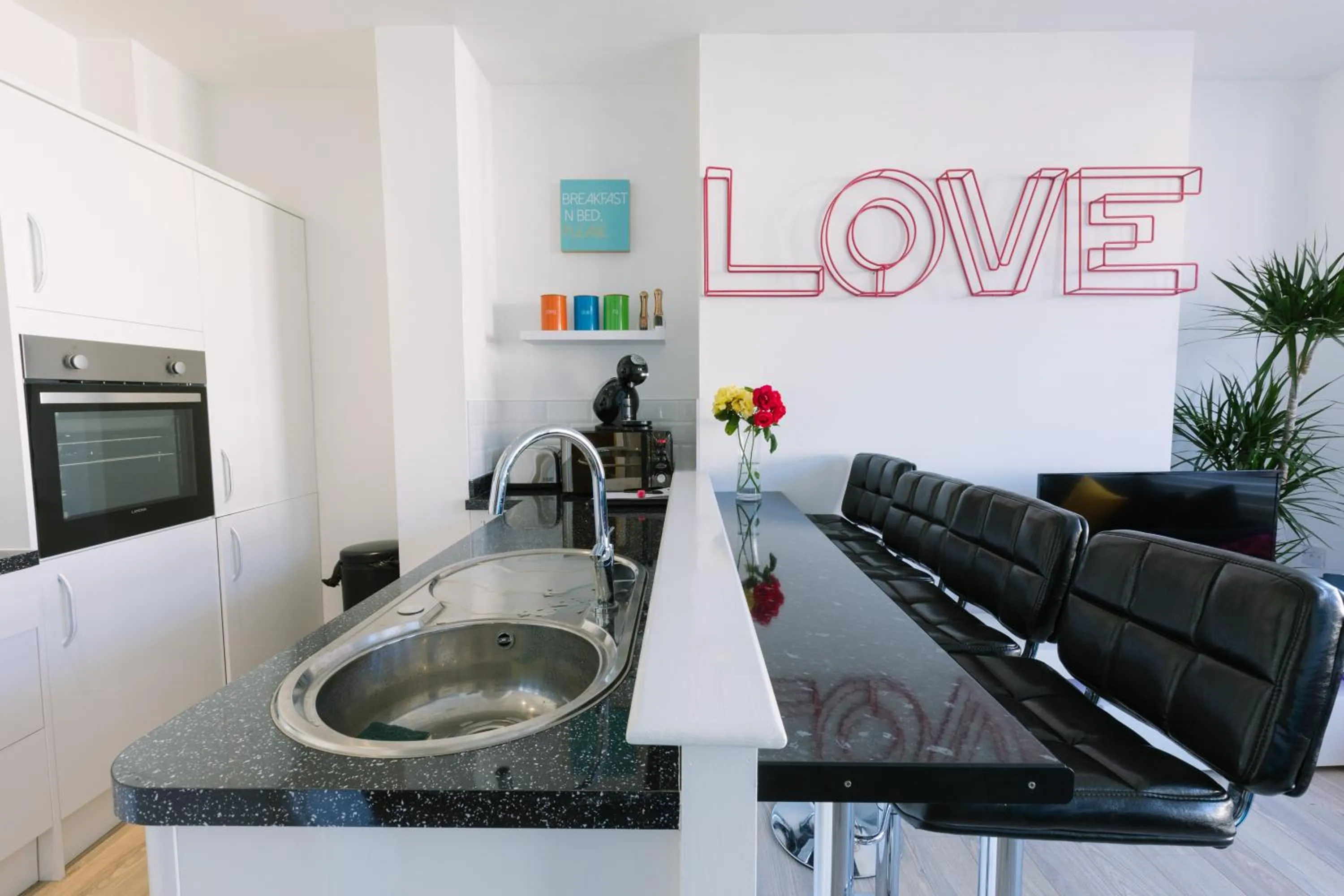 BBQ facilities in Sea View Sanctuary Apartment!