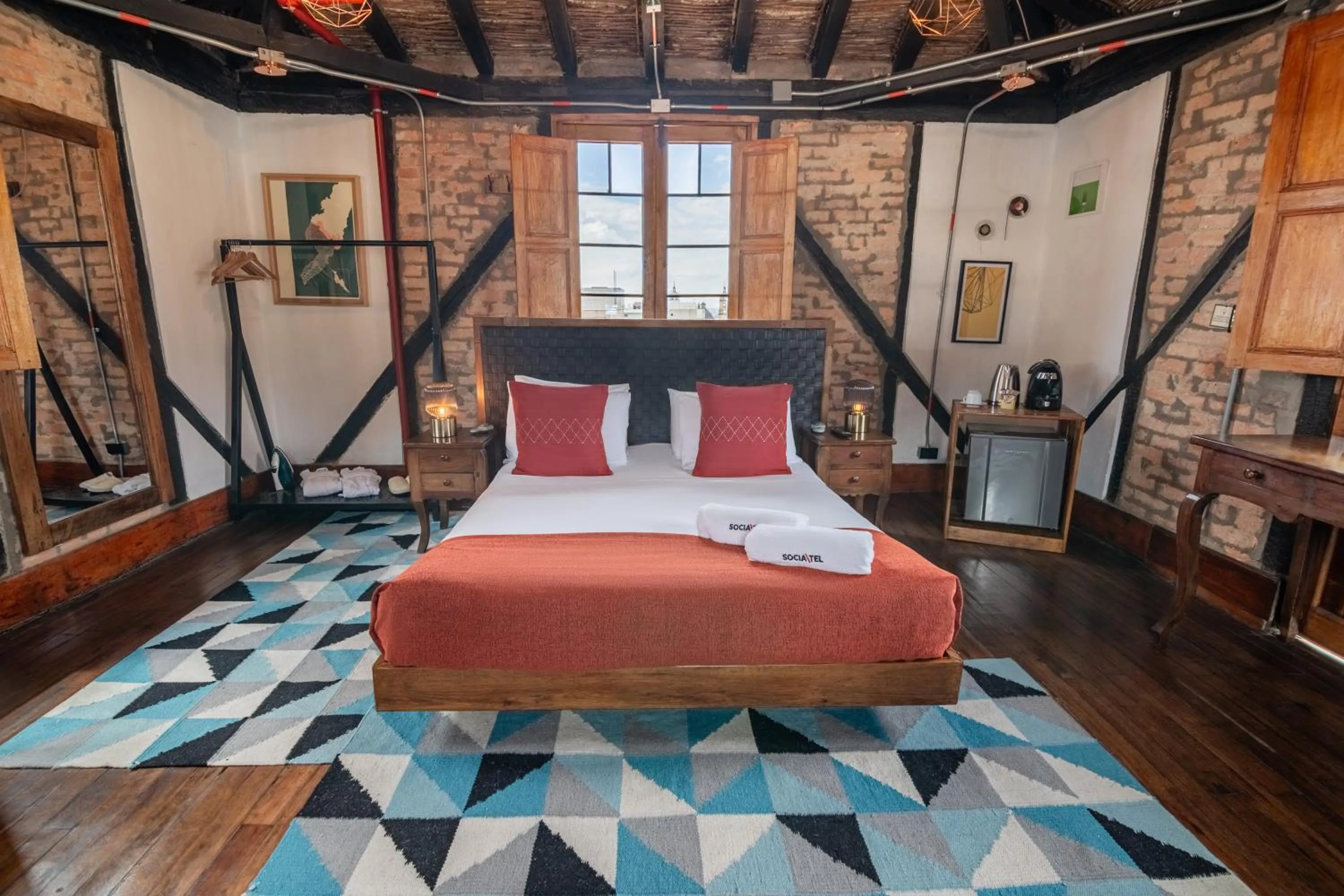 Bedroom, Bed in Delgadillo Hotel by Socialtel