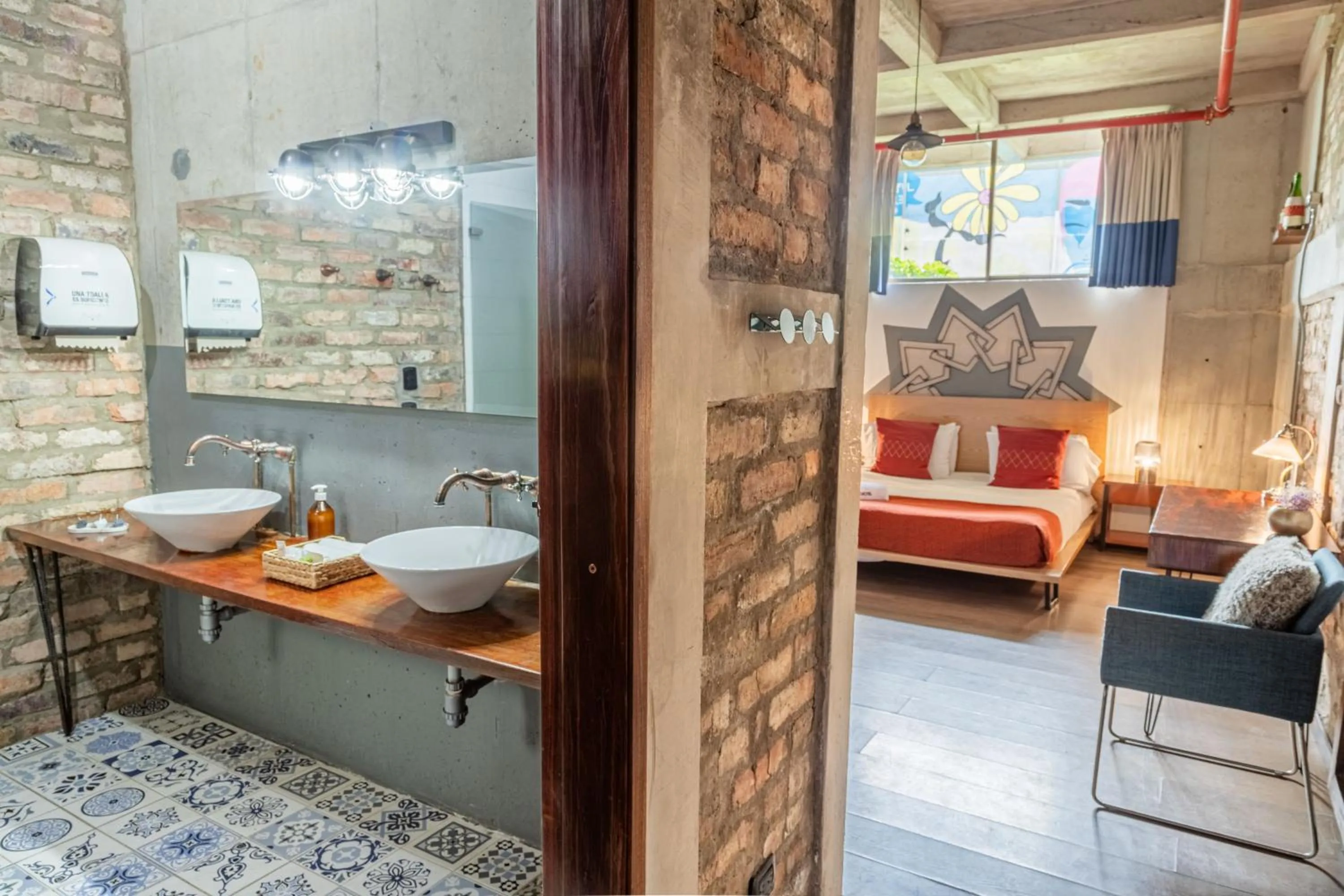 Bedroom, Bed in Delgadillo Hotel by Socialtel