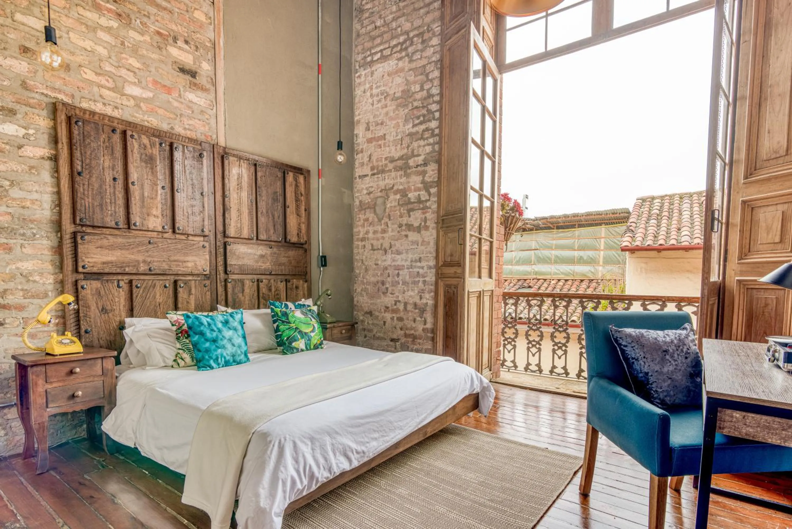 Bedroom, Bed in Delgadillo Hotel by Socialtel