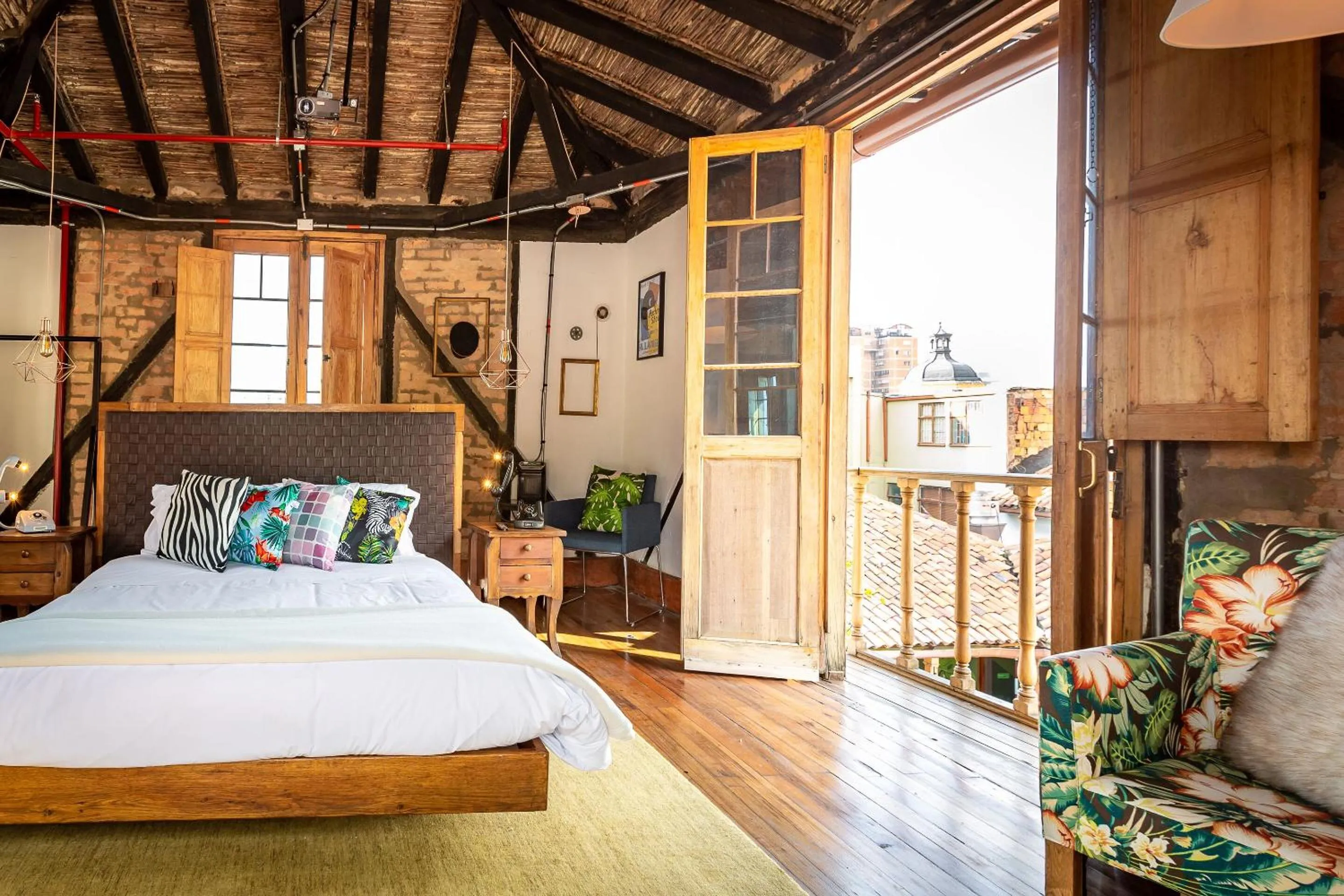 Bed in Delgadillo Hotel by Socialtel