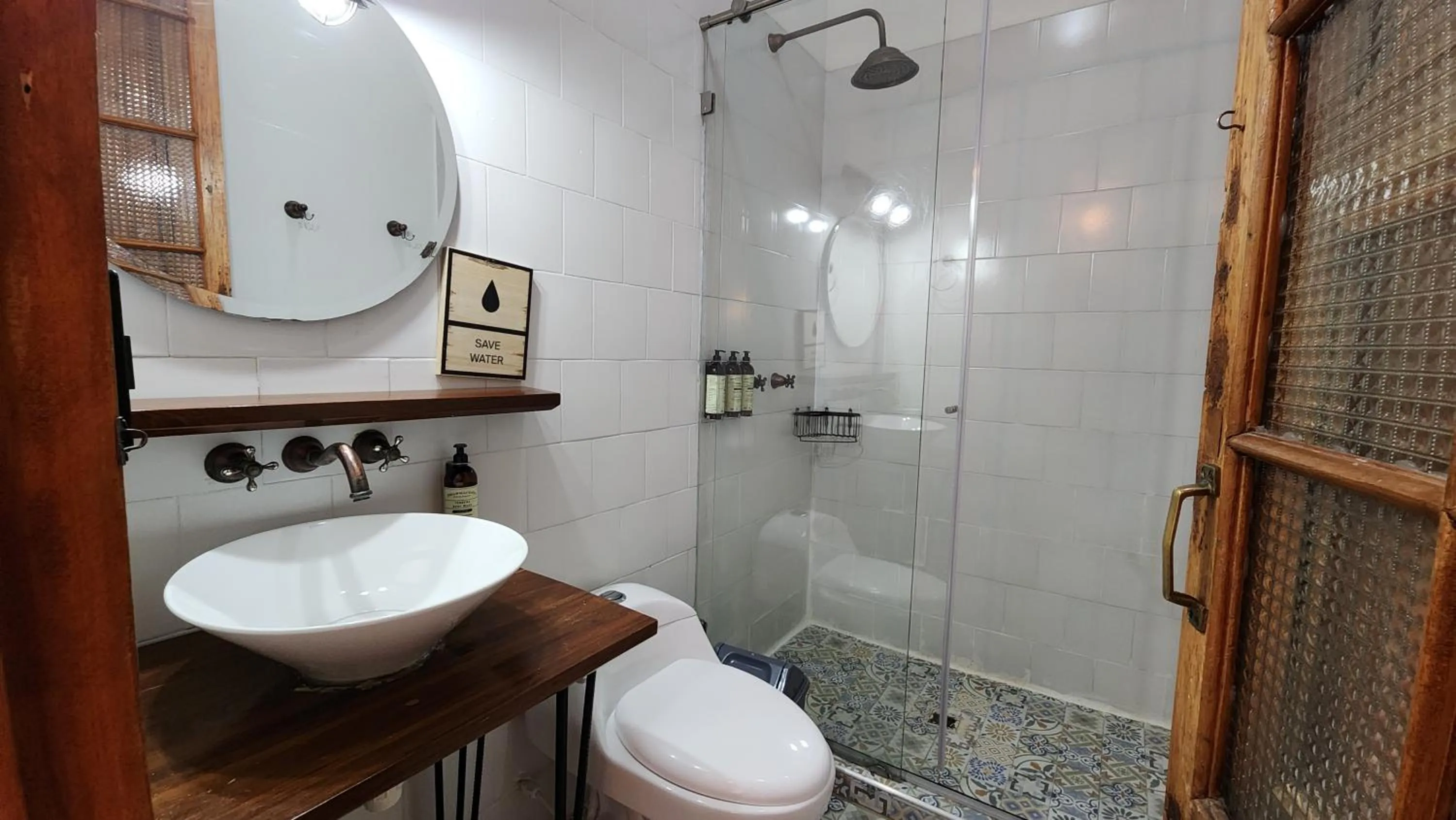 Delgadillo Hotel by Socialtel