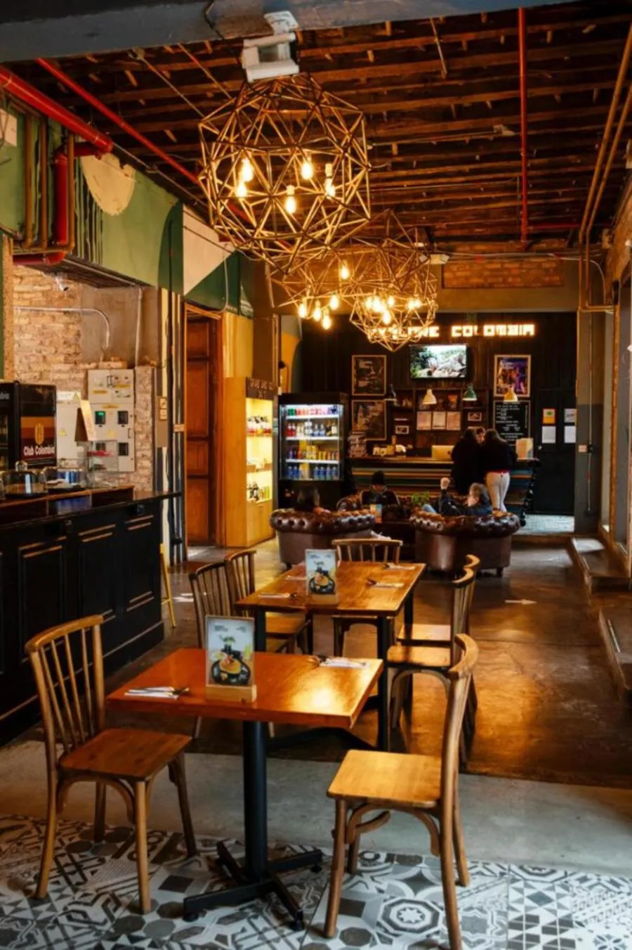 Restaurant/places to eat in Delgadillo Hotel by Socialtel