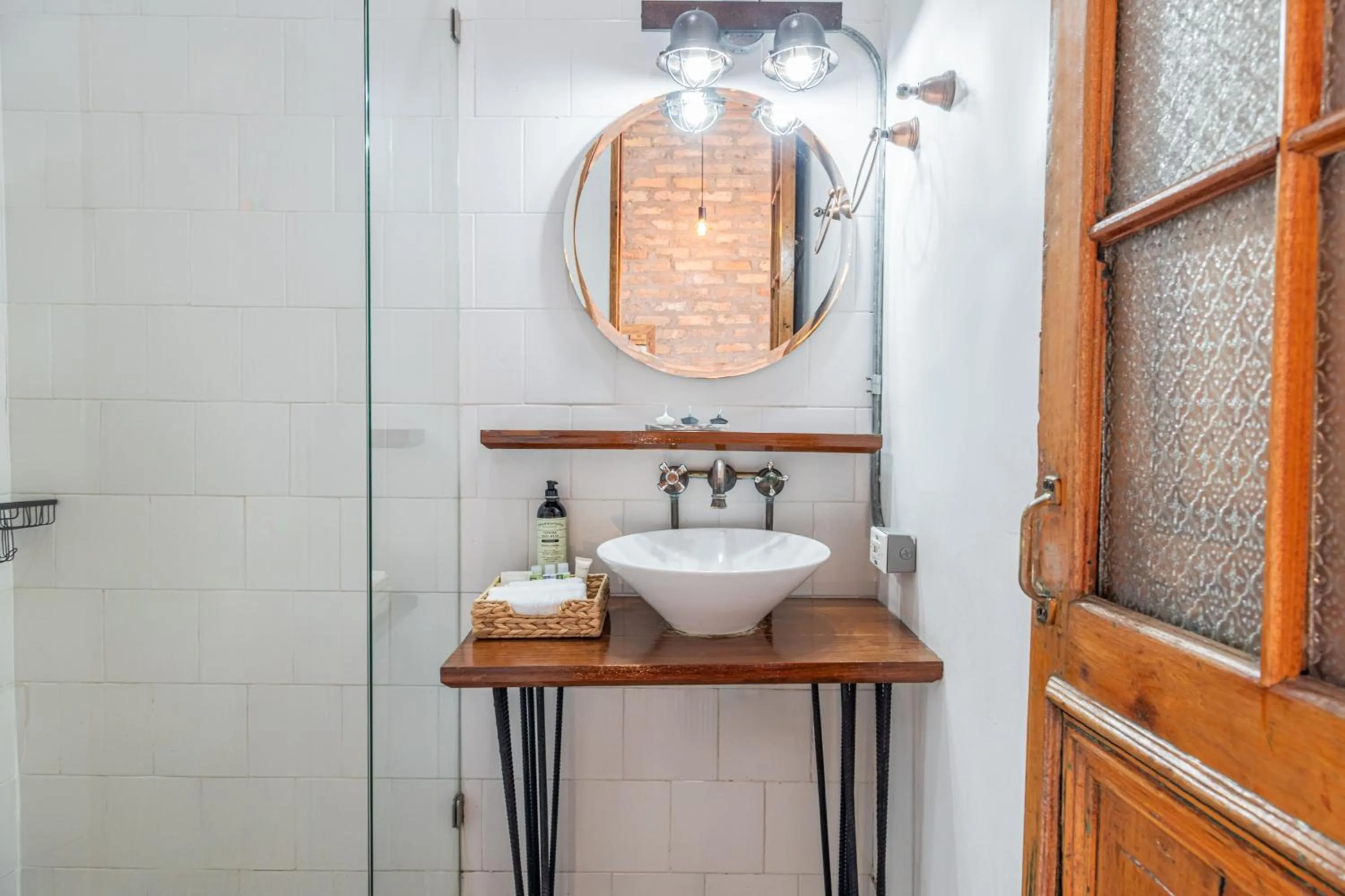 Bathroom in Delgadillo Hotel by Socialtel