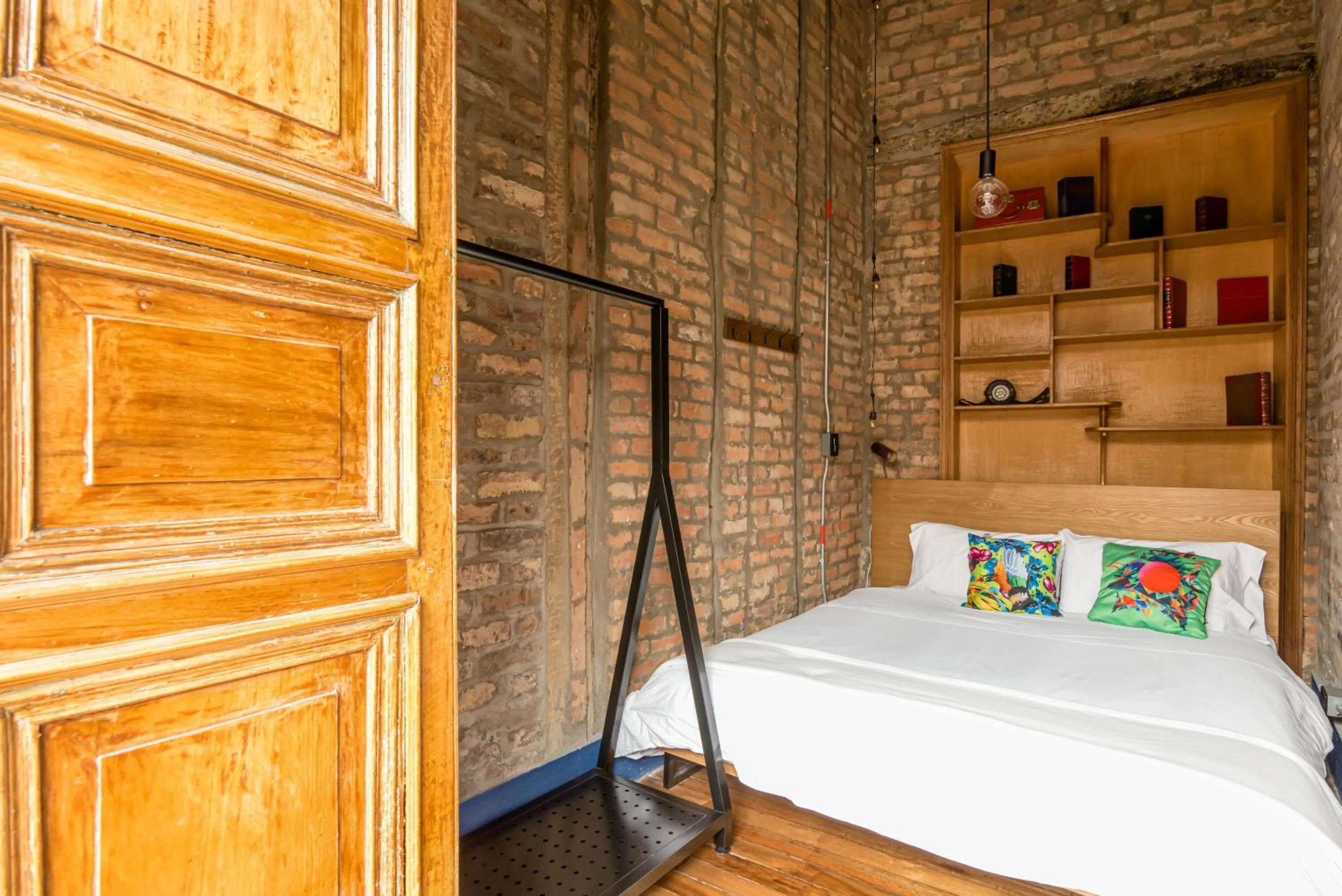Bedroom, Bed in Delgadillo Hotel by Socialtel