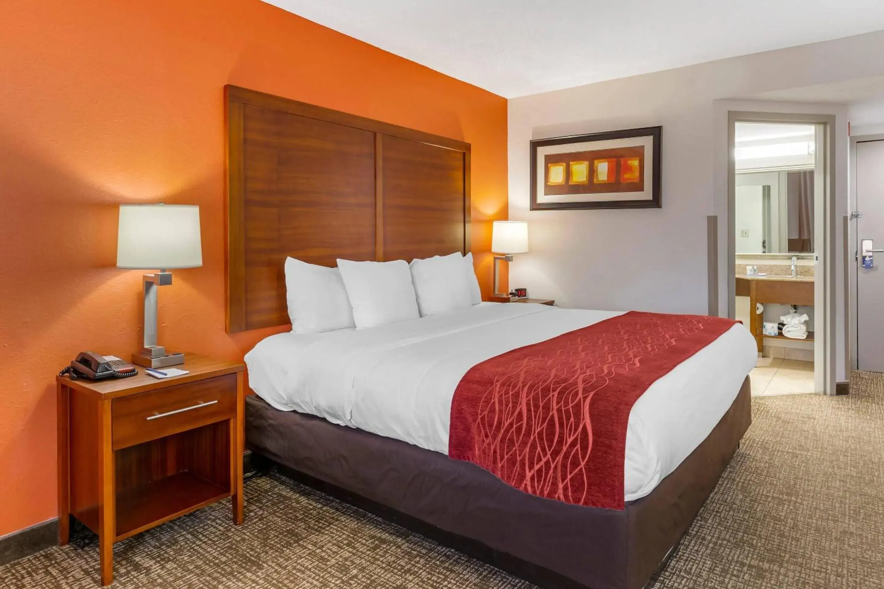 King Room - Accessible/Non-Smoking in Comfort Inn Greensboro - Kernersville King Room - Accessible/Non-Smoking in Comfort Inn Greensboro - Kernersville