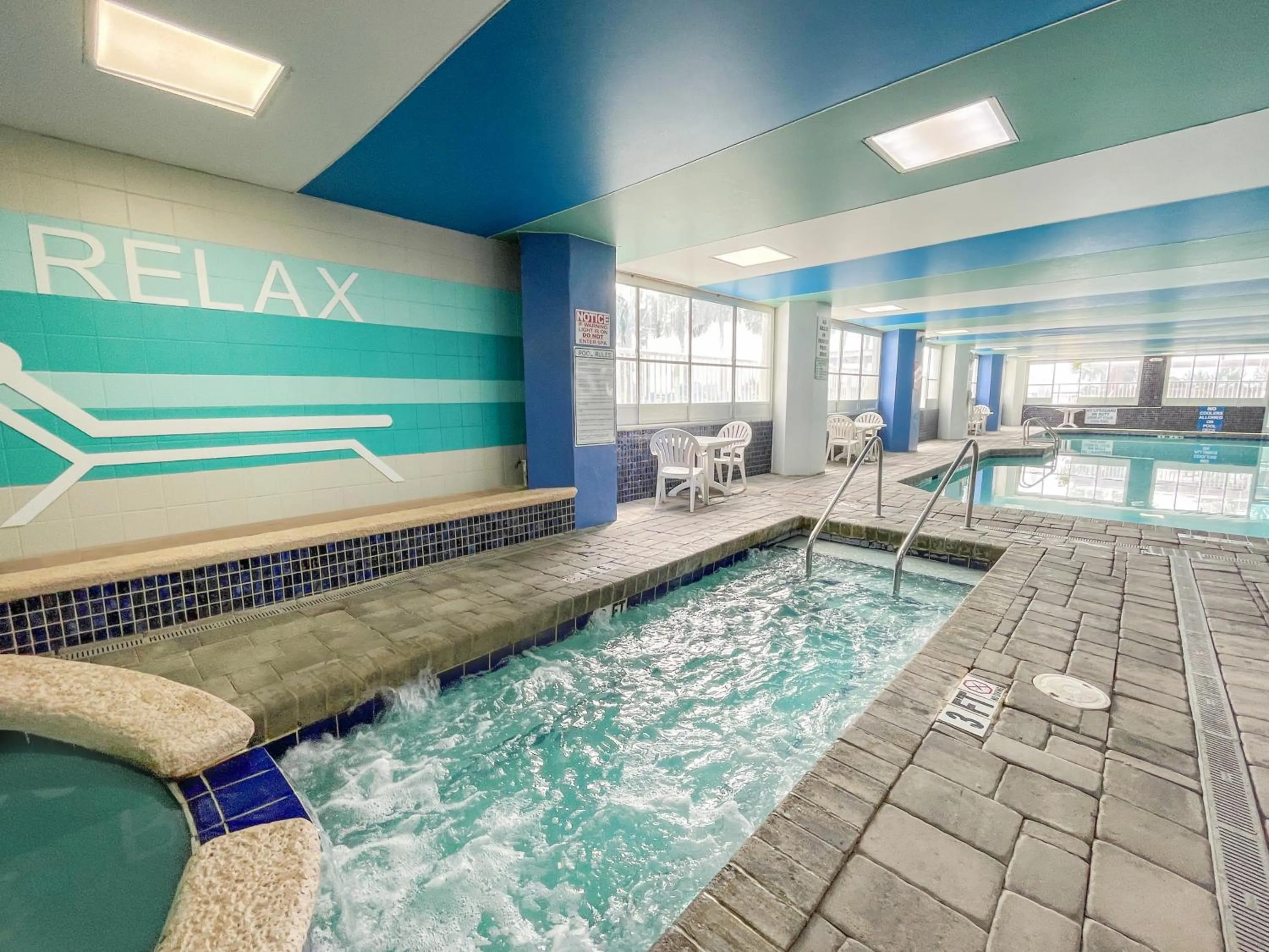 Hot Tub in Captain's Quarters Resort