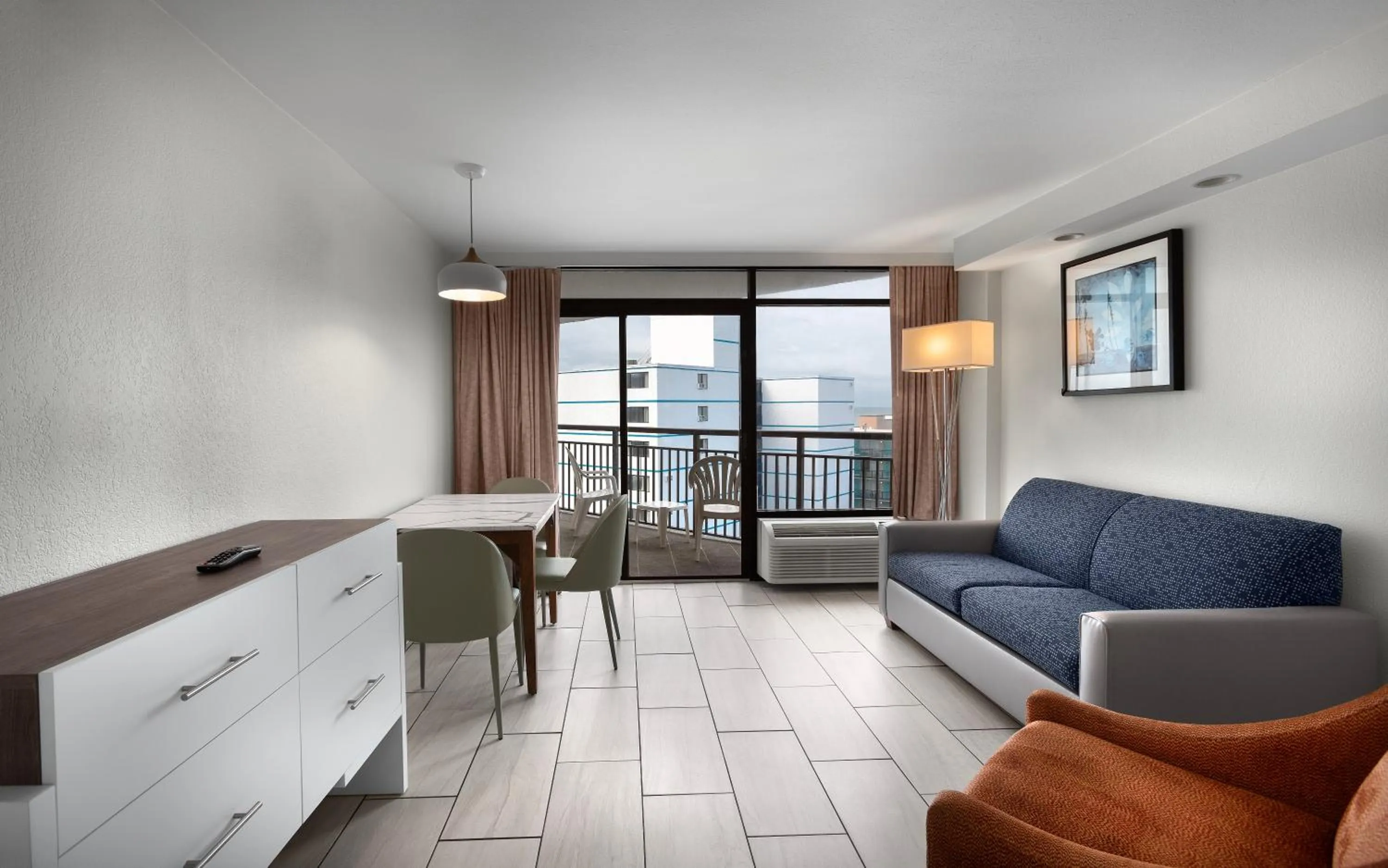 Living room in Captain's Quarters Resort