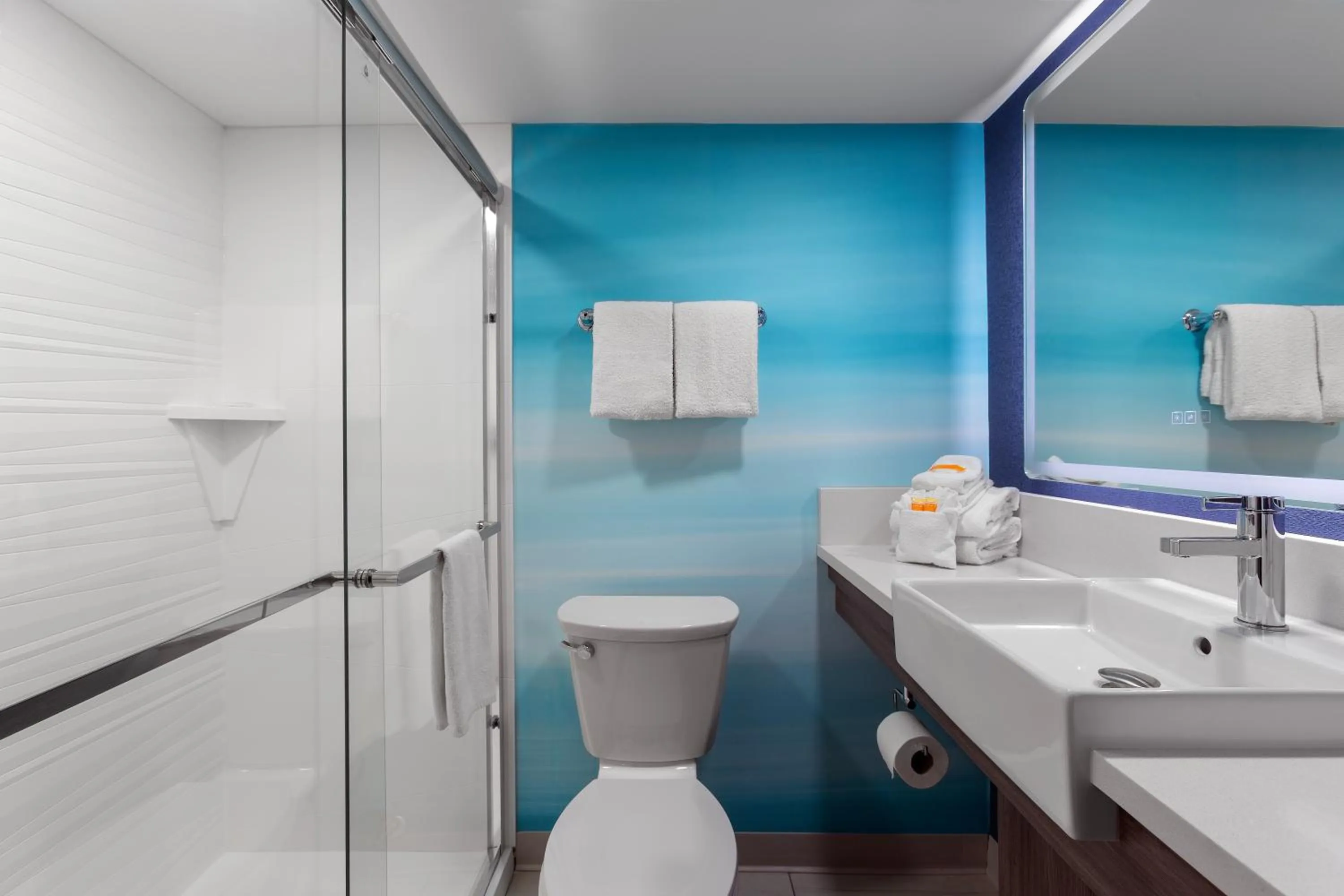 Bathroom in Captain's Quarters Resort