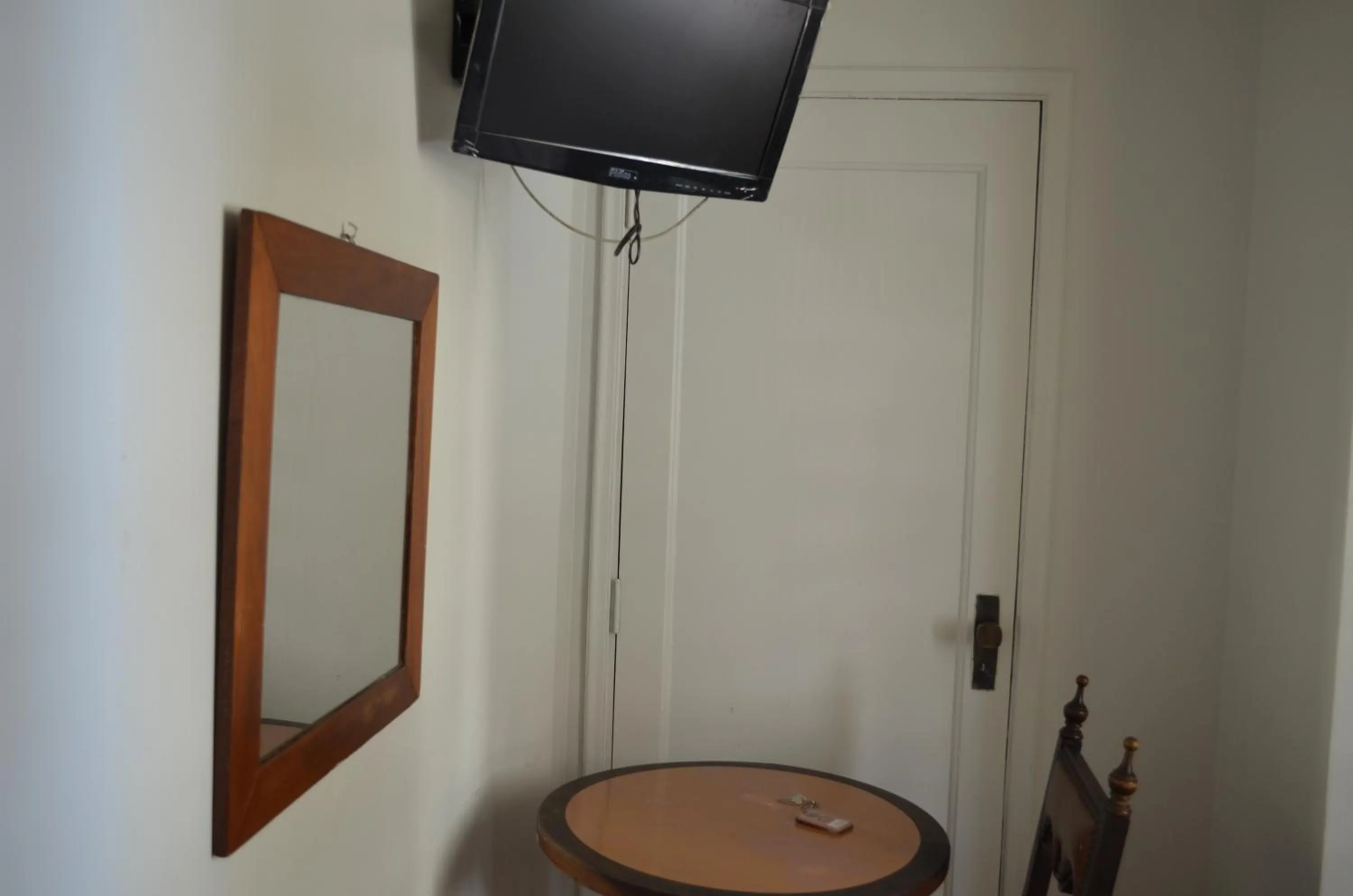 Decorative detail in Reinales Plaza Hotel