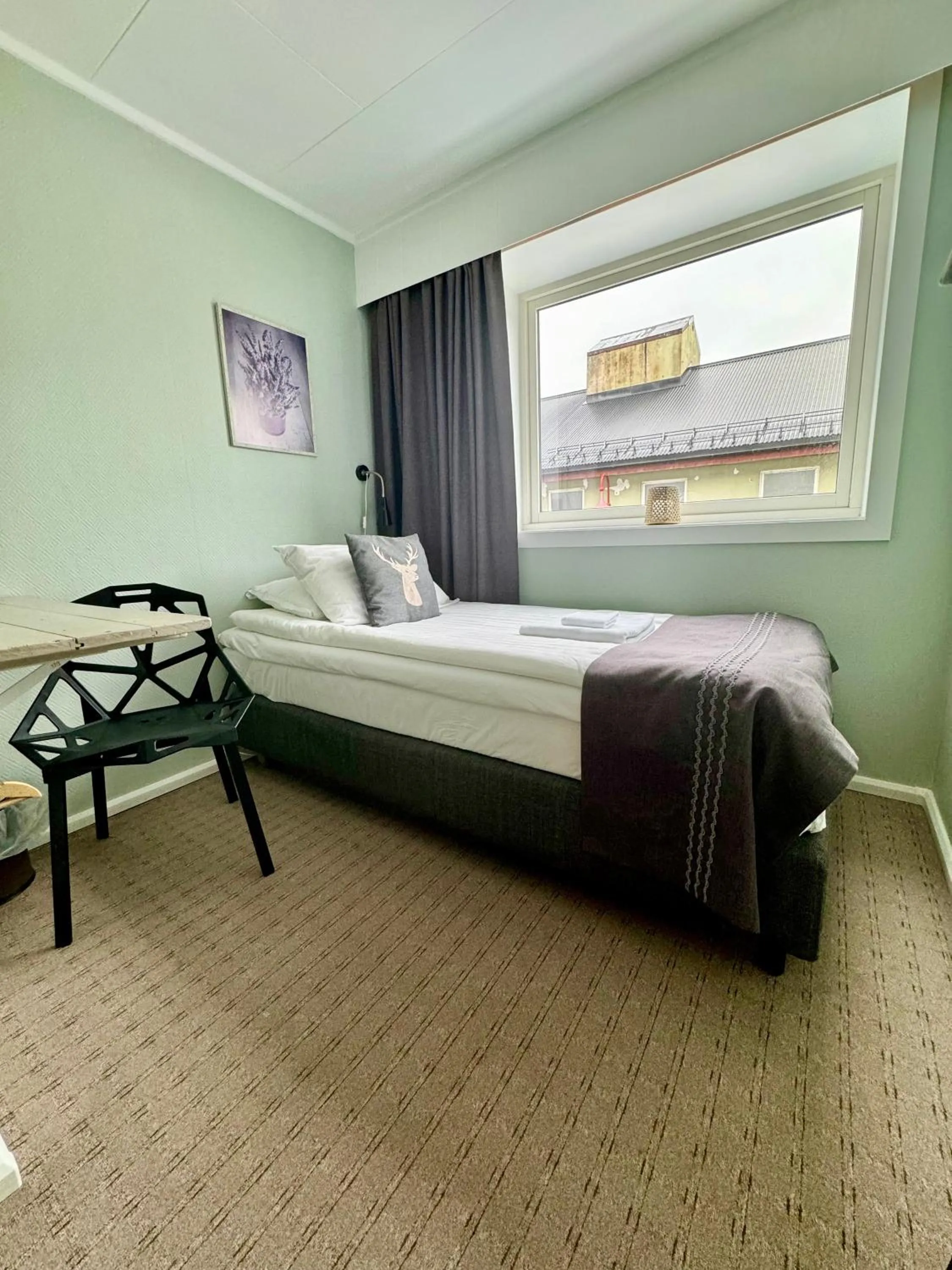 Bed in Arctic Boutique Hotel Northcape