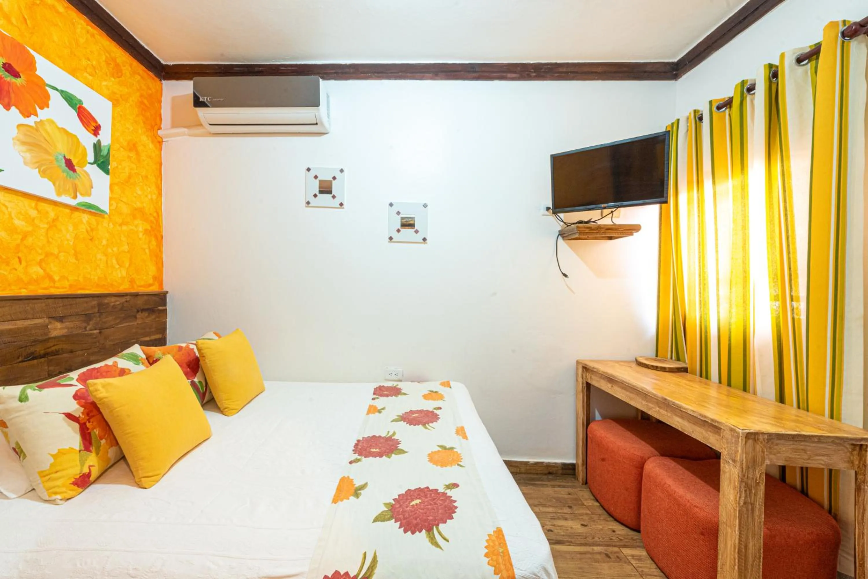 Bed in Vista de Águilas Ecolodge