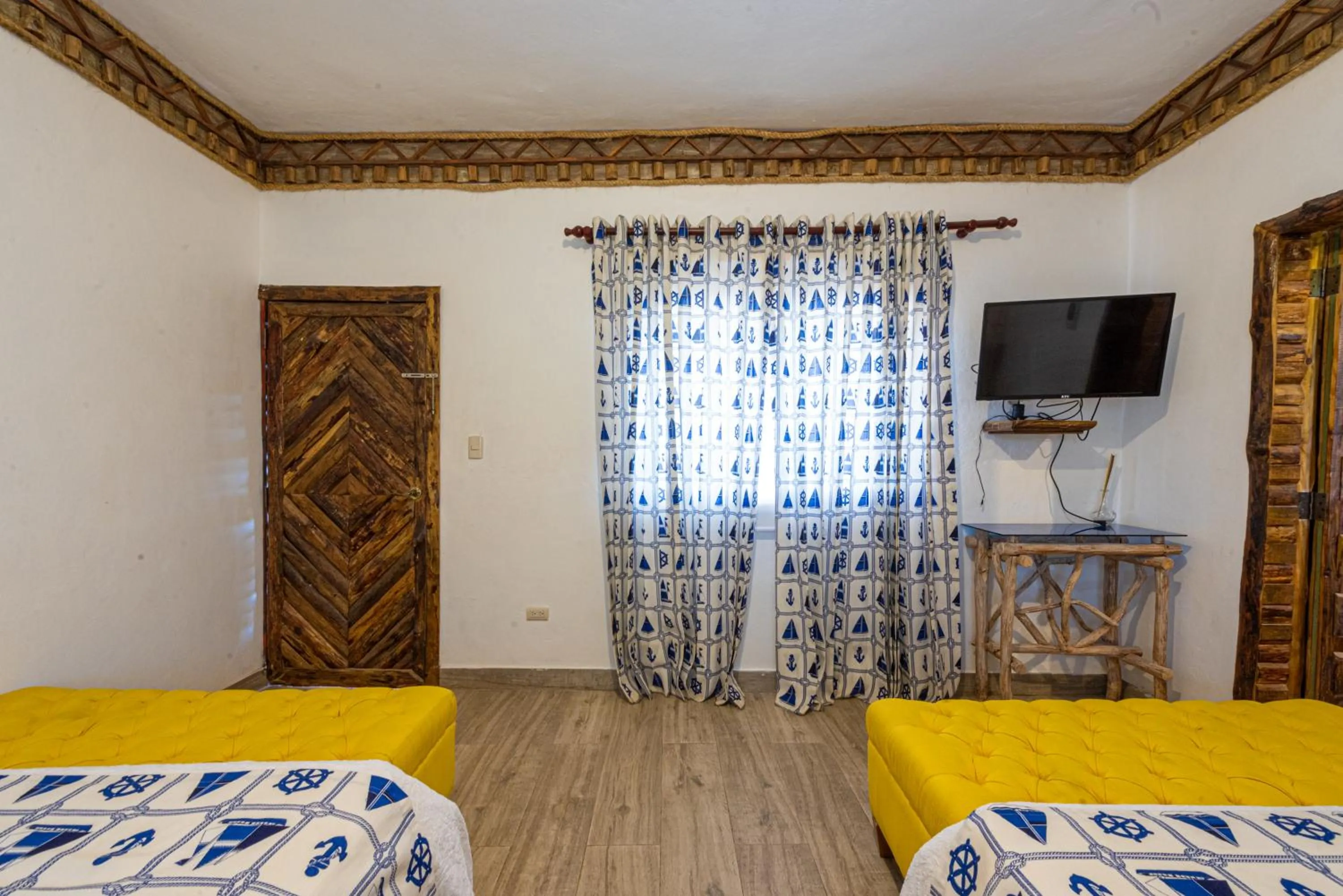 Bed in Vista de Águilas Ecolodge