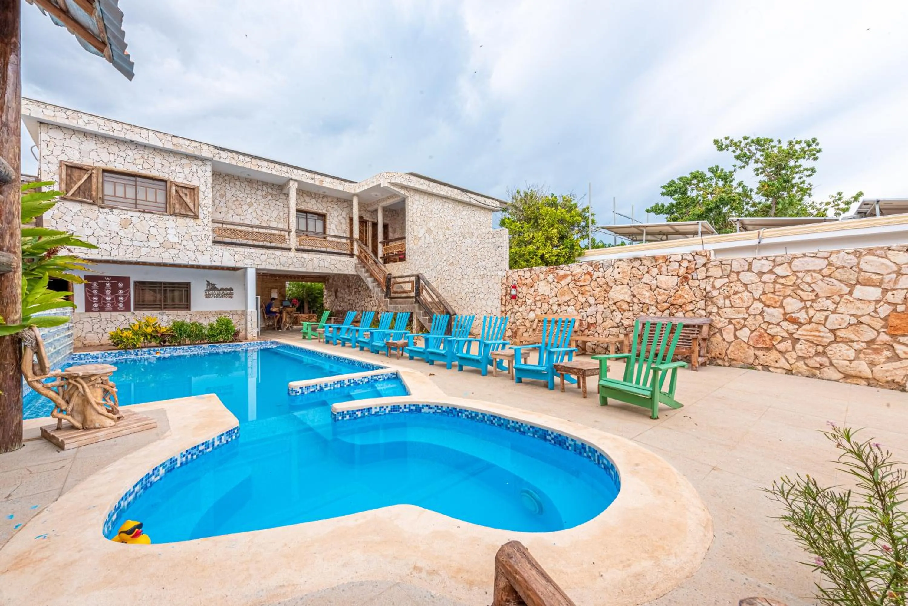 Swimming pool in Vista de Águilas Ecolodge