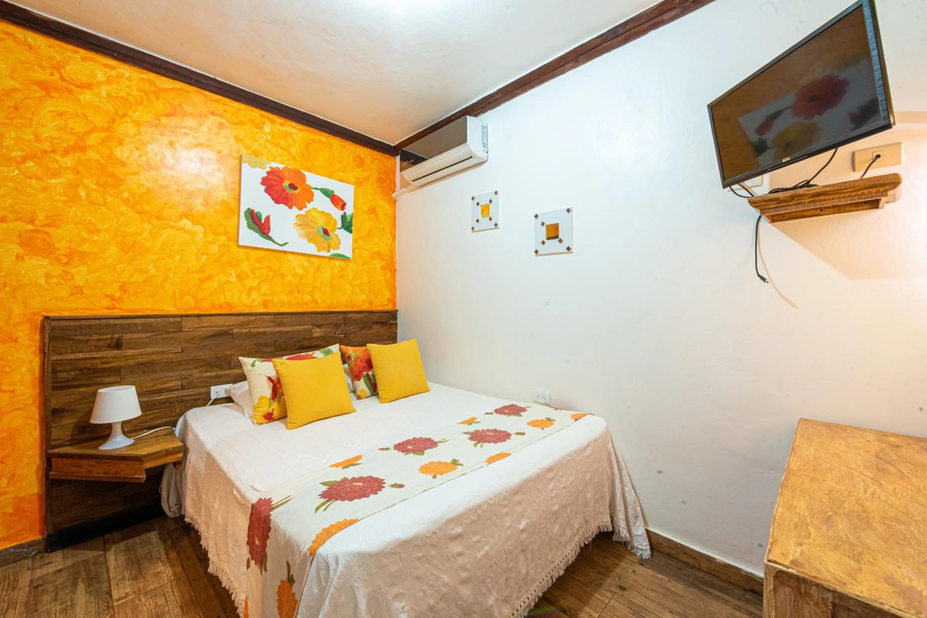 Bed in Vista de Águilas Ecolodge